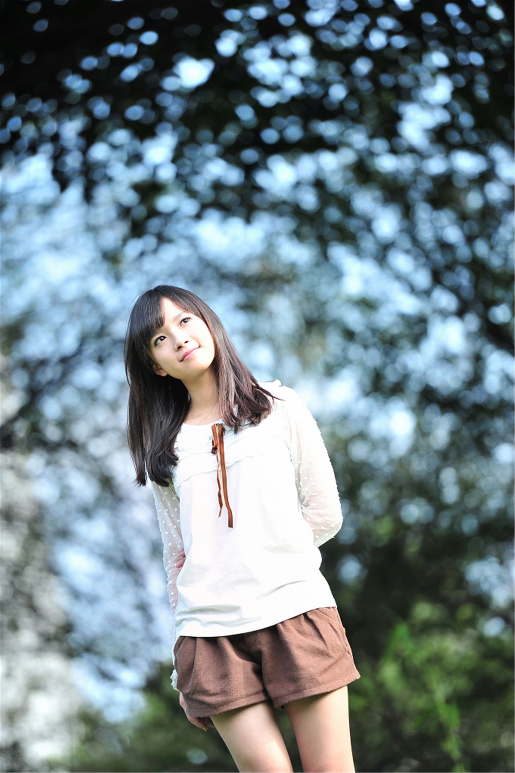 台湾美少女小敬(虞成敬)《逸仙公园外拍》_第2张