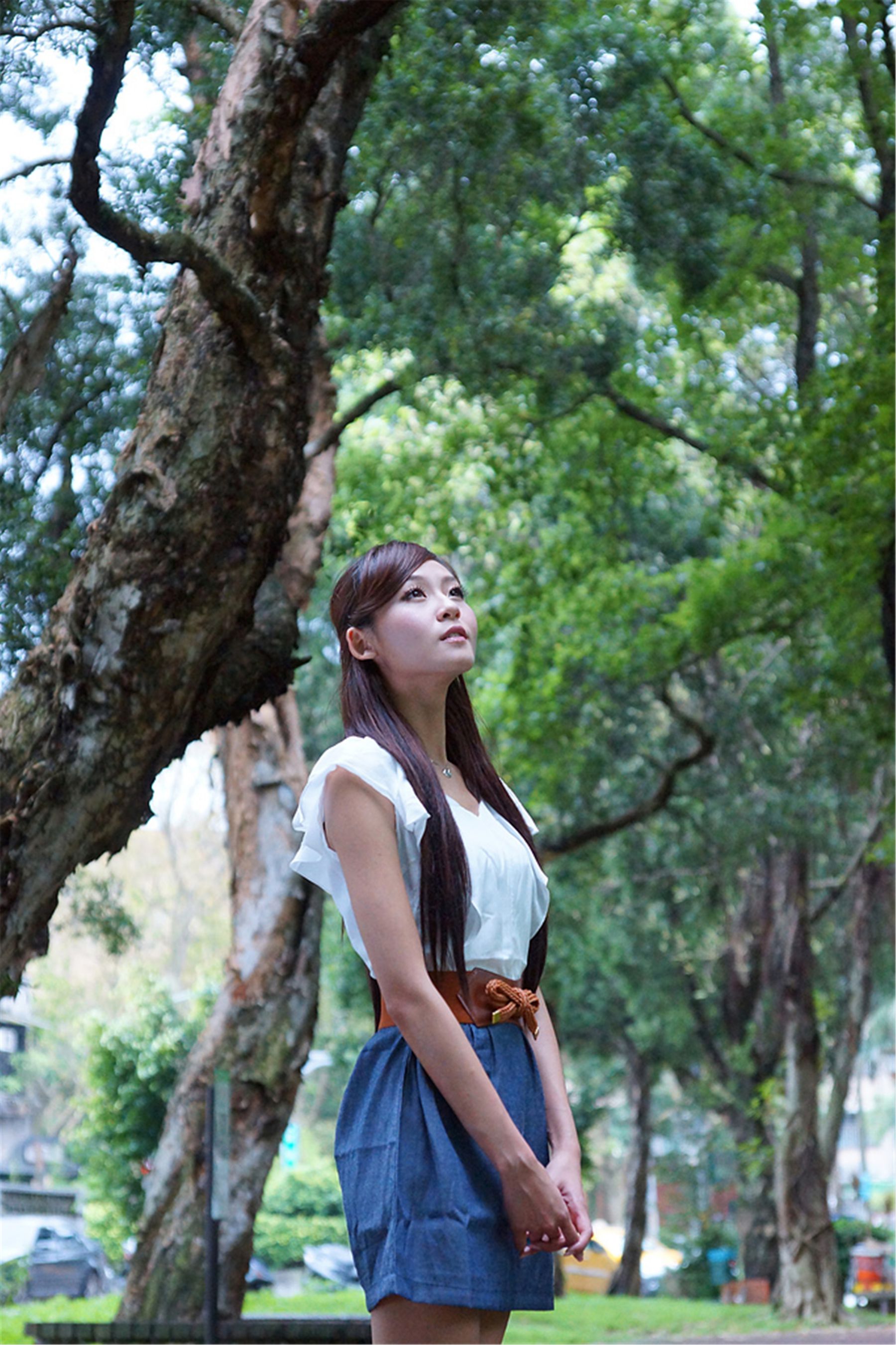 Winnie小雪/庄咏惠《春节校园外拍》_第1张