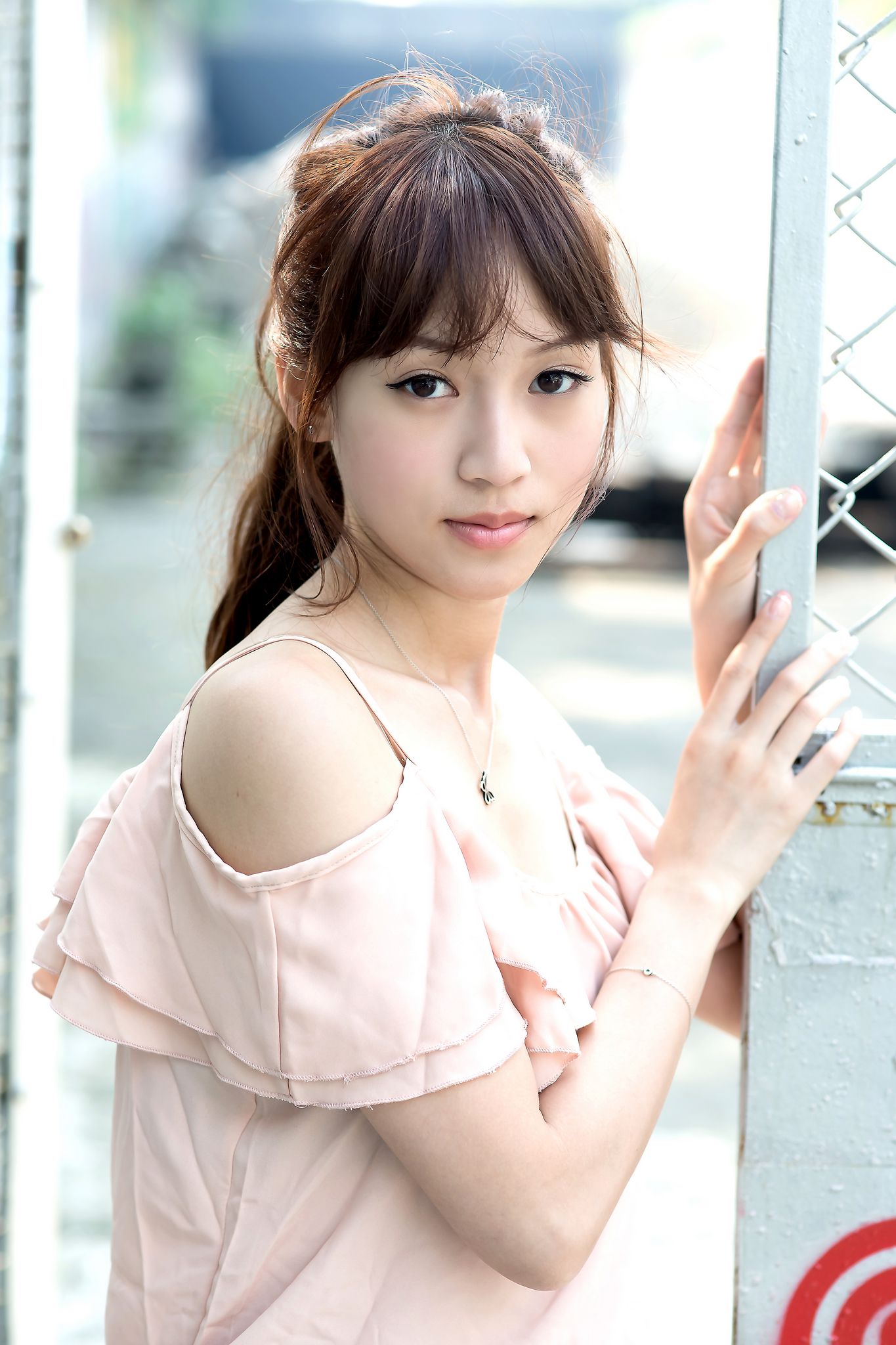 台湾模特Ariel《清纯可爱外拍》_第2张