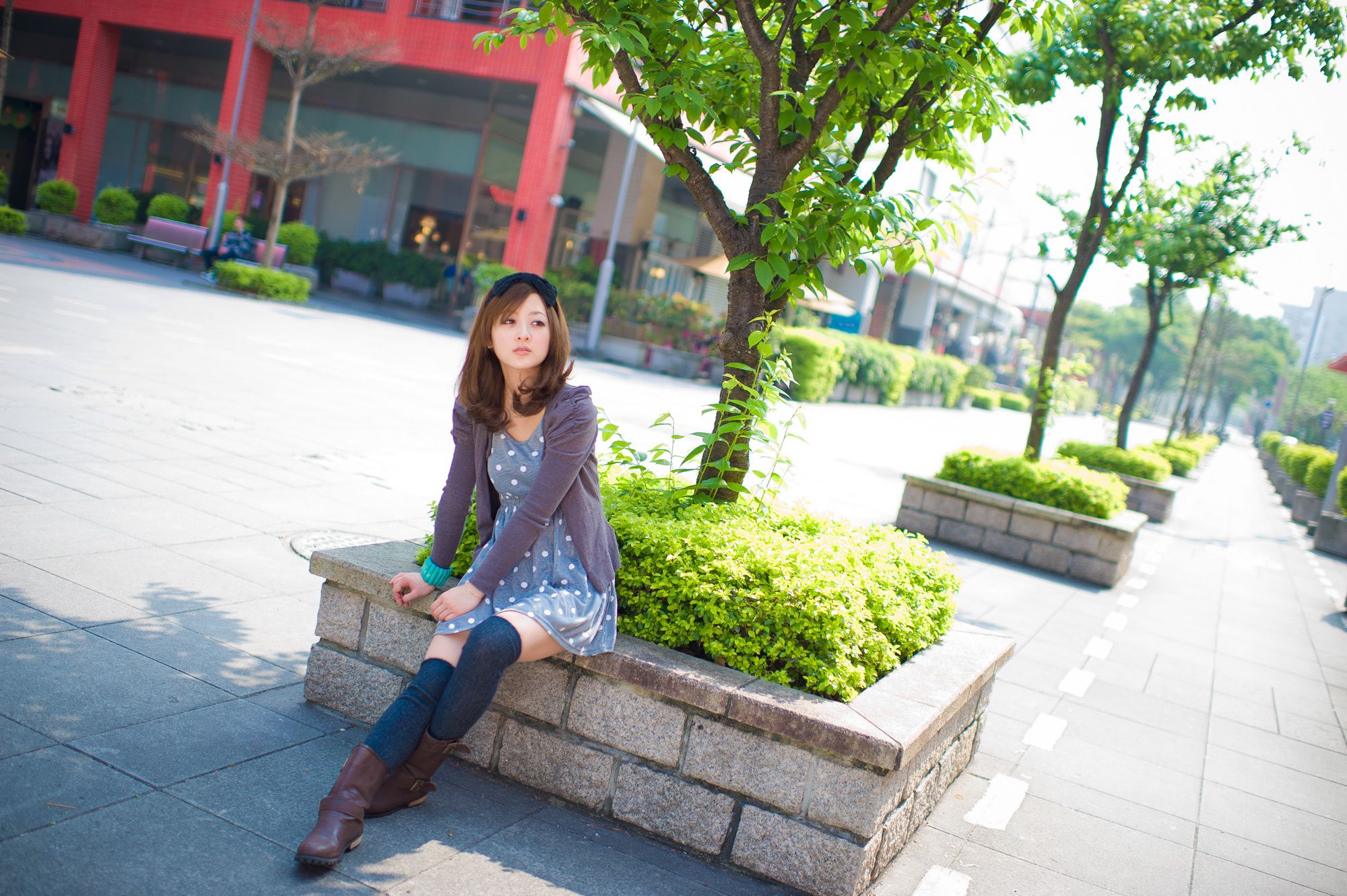 张允霏/果子MM《城市漫遊》_第1张