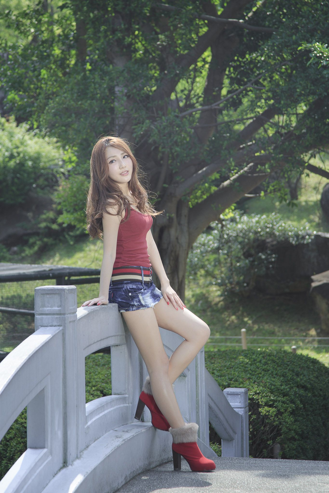 台湾女神Syuan赵芸《至善園》外拍_第3张