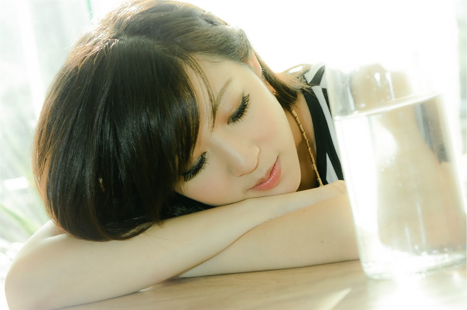 [台湾正妹] 陈韦蓉《台湾国光帮帮忙助理主持》_第5张