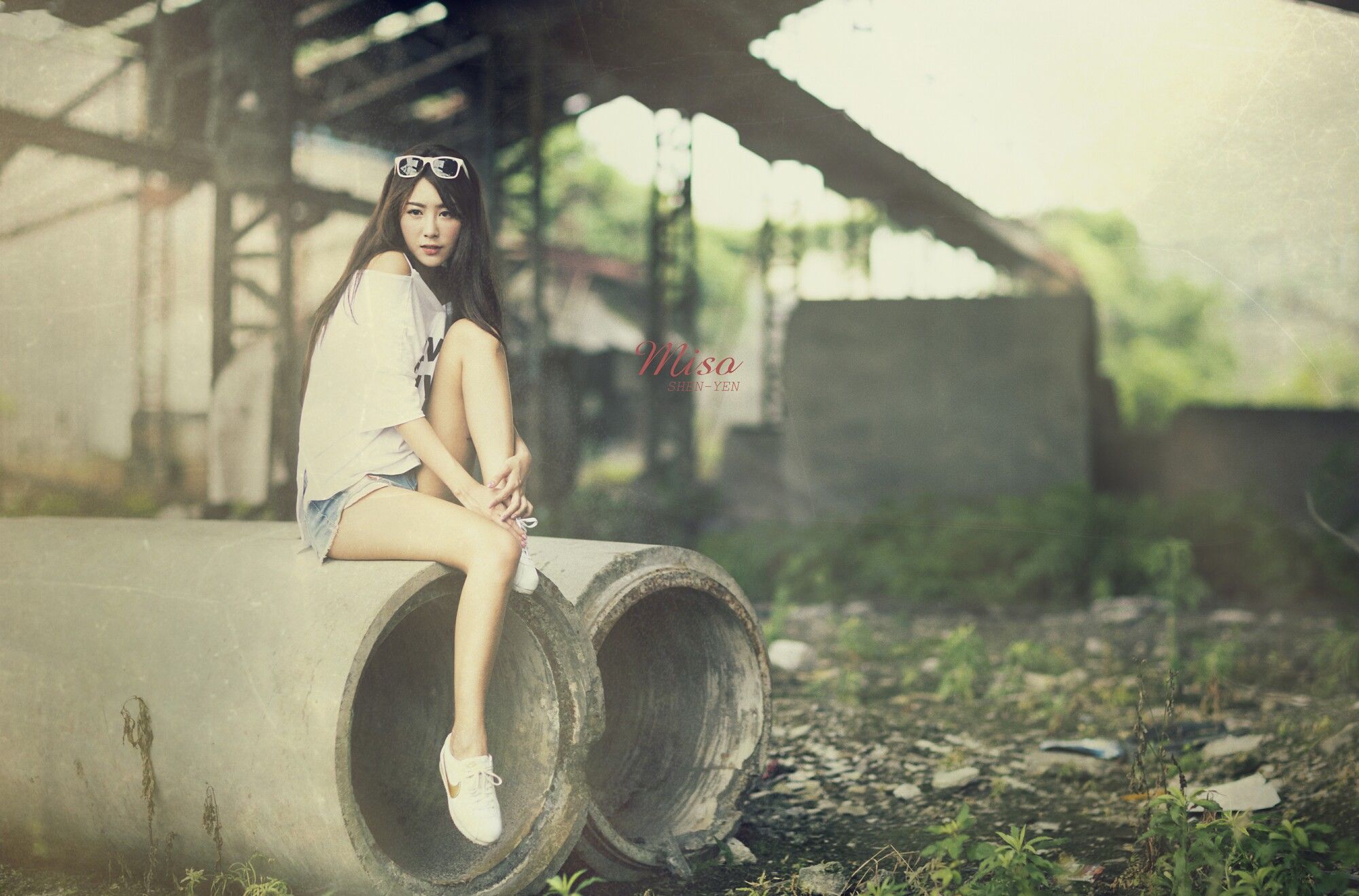 [台湾正妹] 邱艾比Abbie 黑丝OL内衣赏_第4张