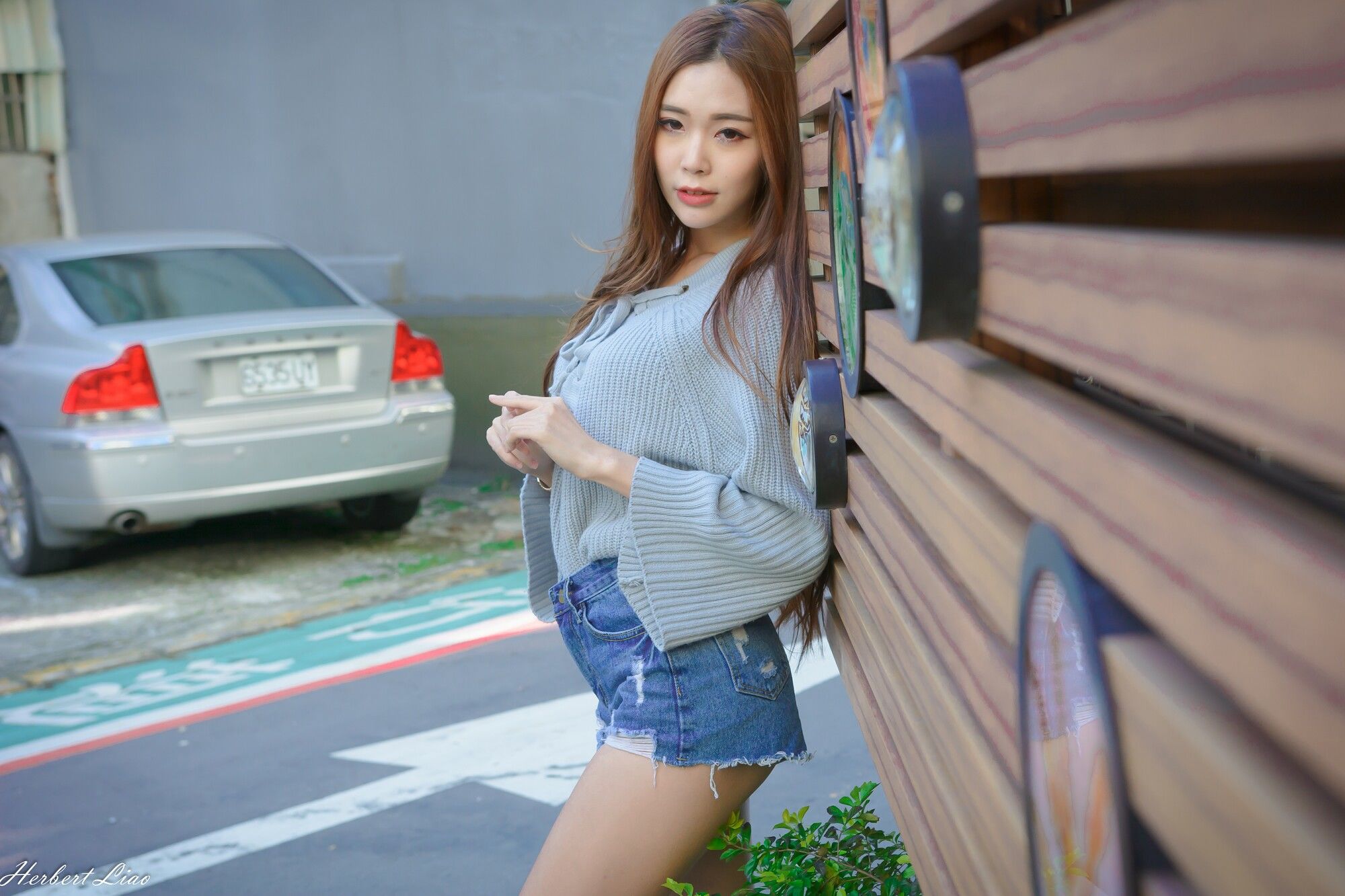 [台湾正妹] 黄上晏Rubis《古亭站周邊~牛仔热裤街拍》_第5张