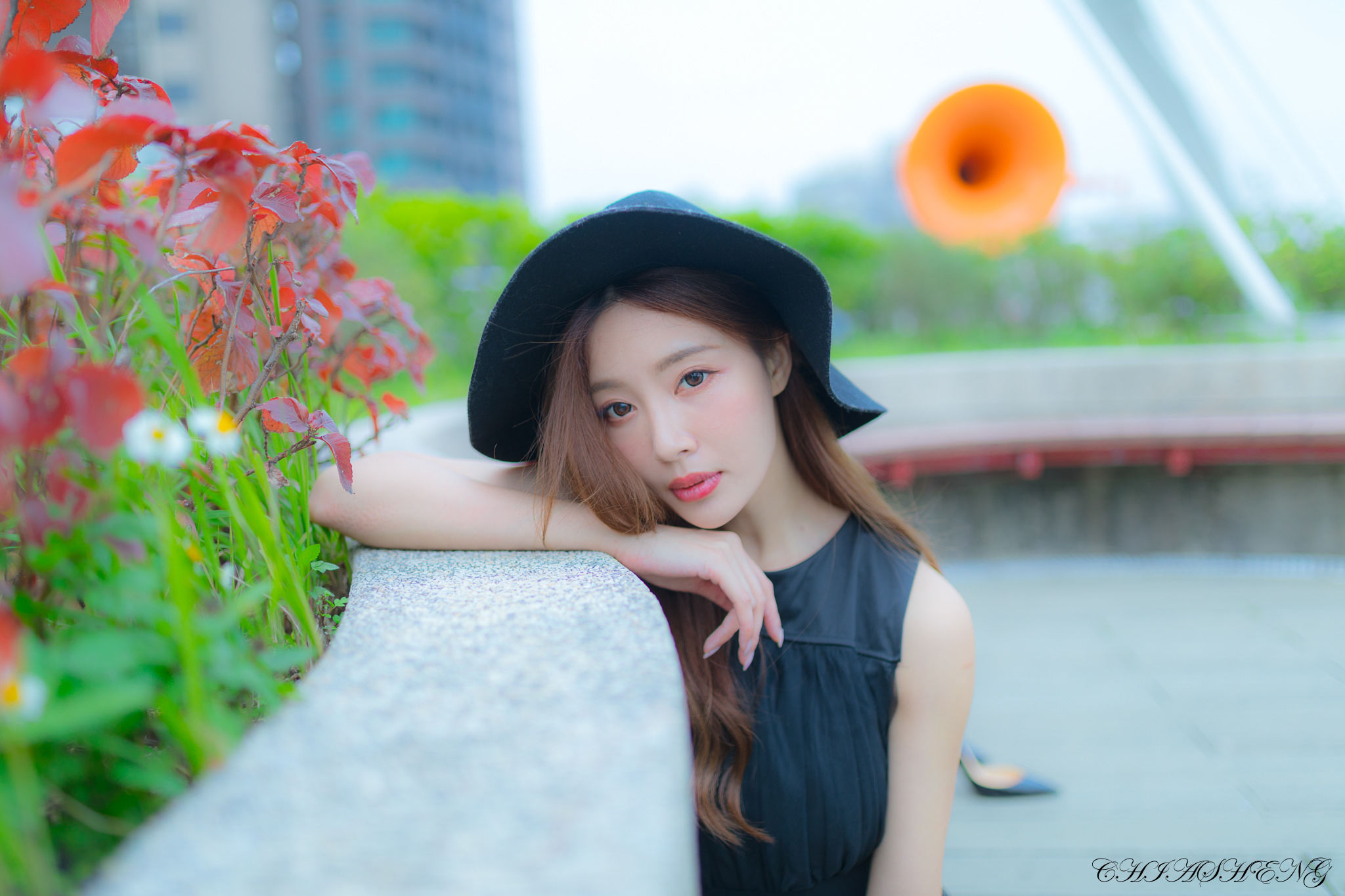 [台湾网红美女] Emma江雨恩 - 清新外拍（三套服装）_第2张