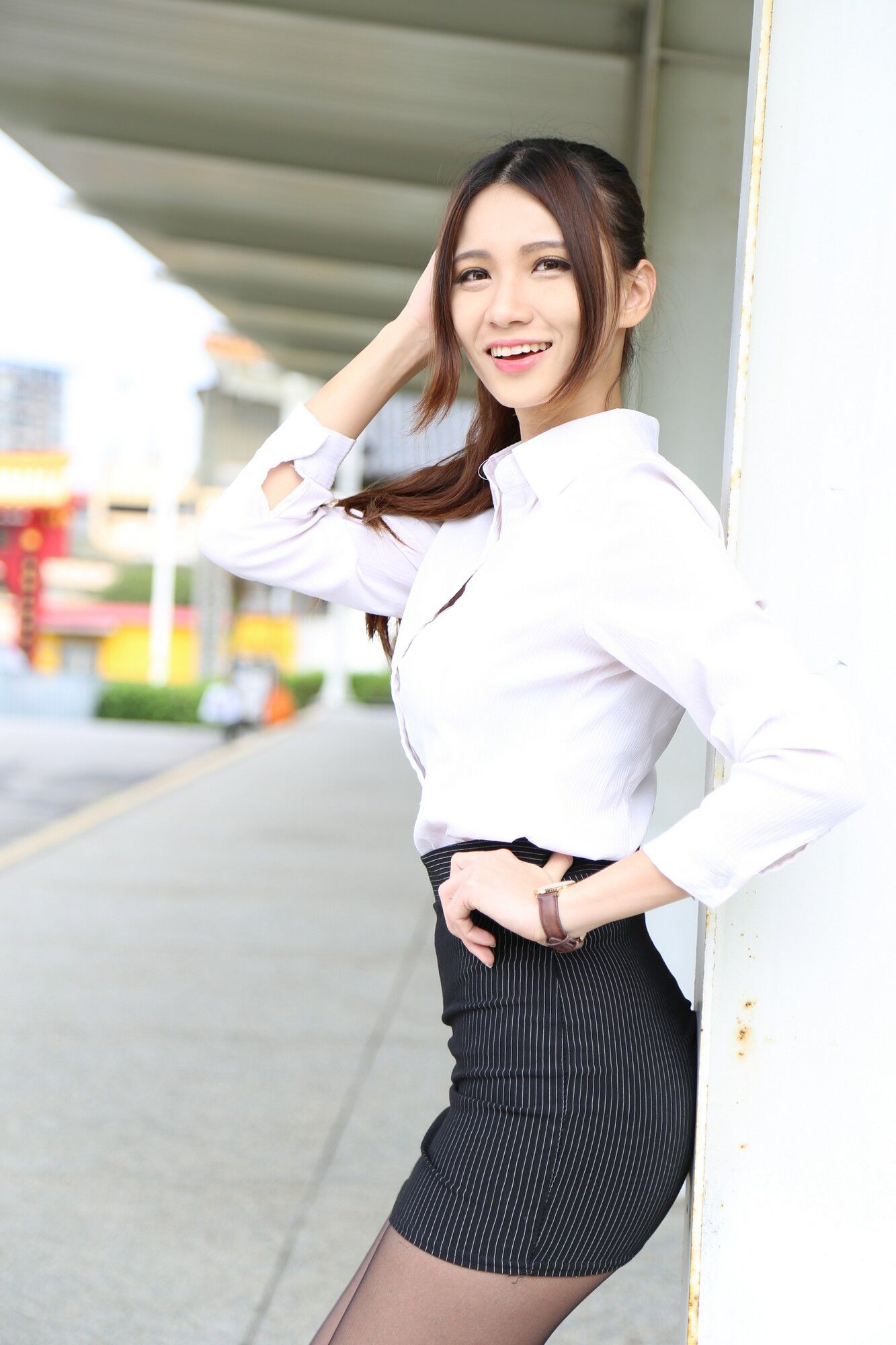 [台湾嫩模] 蔡译心Candice - 街拍黑丝OL_第4张