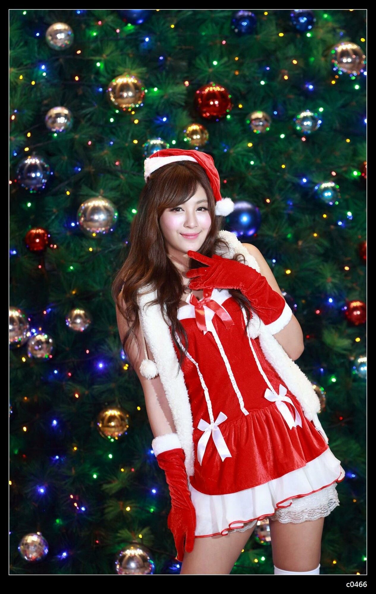 [台湾嫩模] Miso夏晴 - 圣诞夜拍_第4张