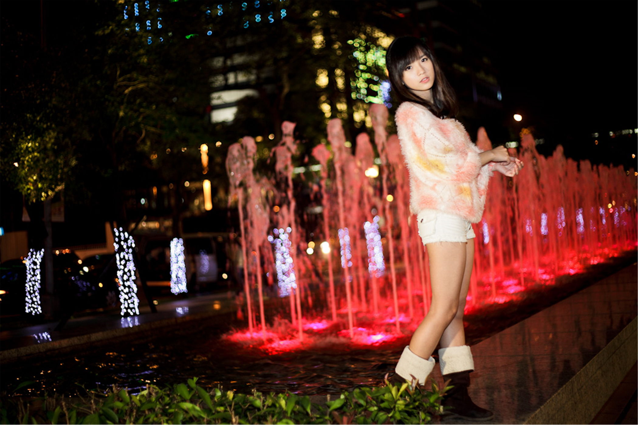 [台湾正妹] 虞成敬(小敬)《信義商區圣诞节夜拍》_第1张