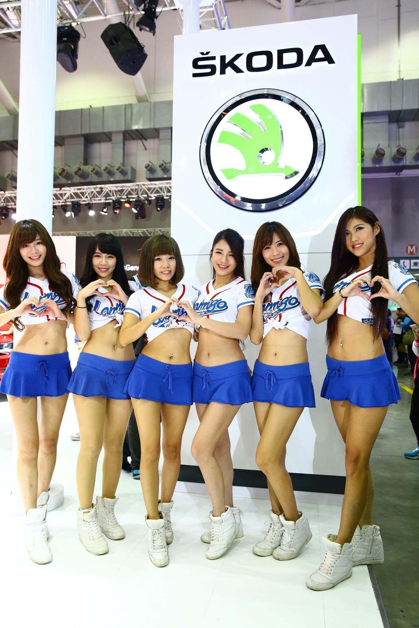 [台湾嫩模展会系列] 2018台湾车展 图片合集_第5张
