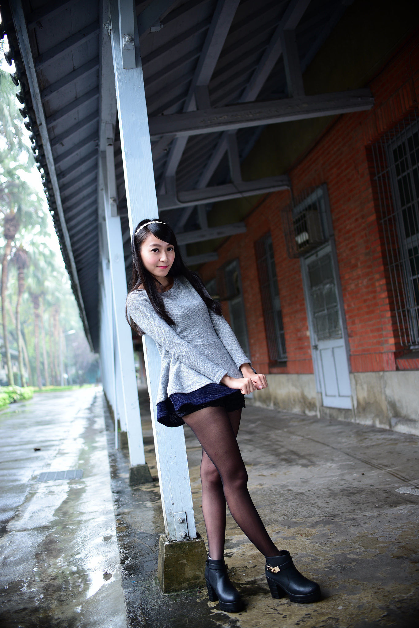 [台湾正妹] 攸攸《台灣大學外拍》_第2张