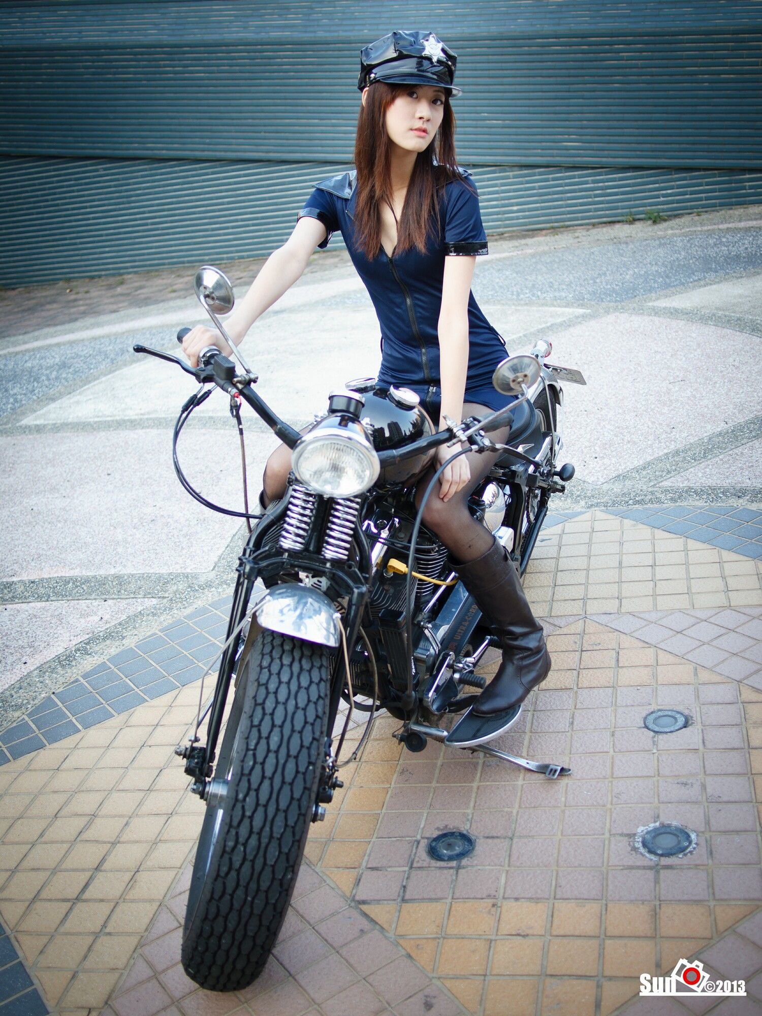 [台湾女神] 林茉晶 - 哈雷女警与空姐_第1张