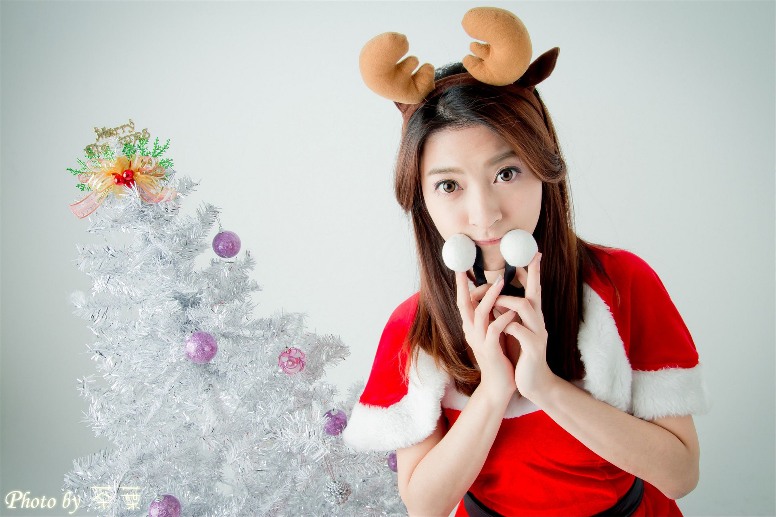 [台湾女神] 李思娴《圣诞萌妹》_第1张