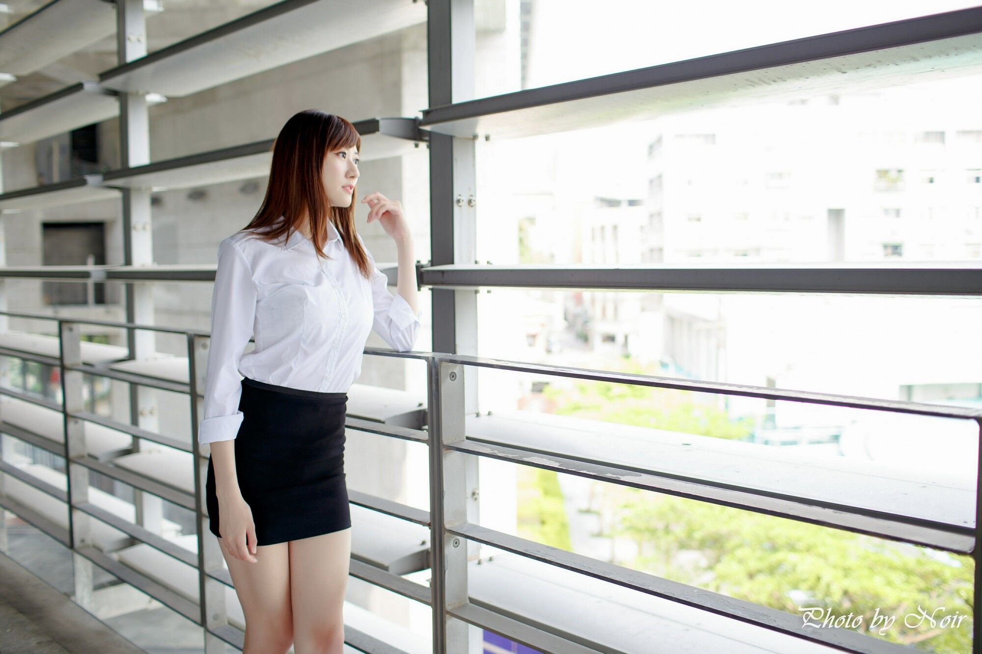 [台湾女神] 蔡译心@林茉晶《OL街拍合辑》_第2张