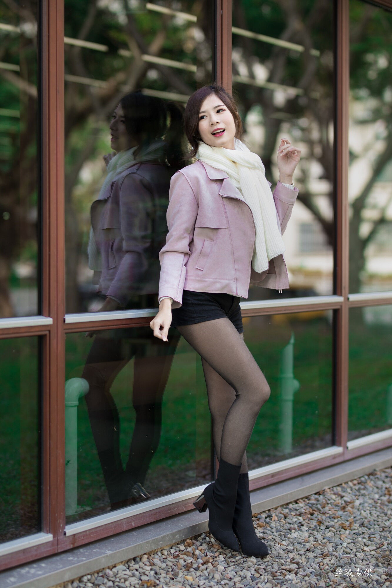 [台湾正妹]  方唯真 青年公園_第2张