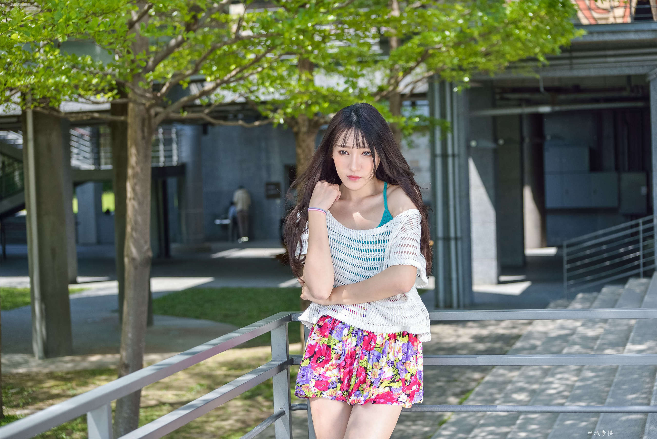 [台湾正妹] 比比 國美.時裝 清新外拍_第1张