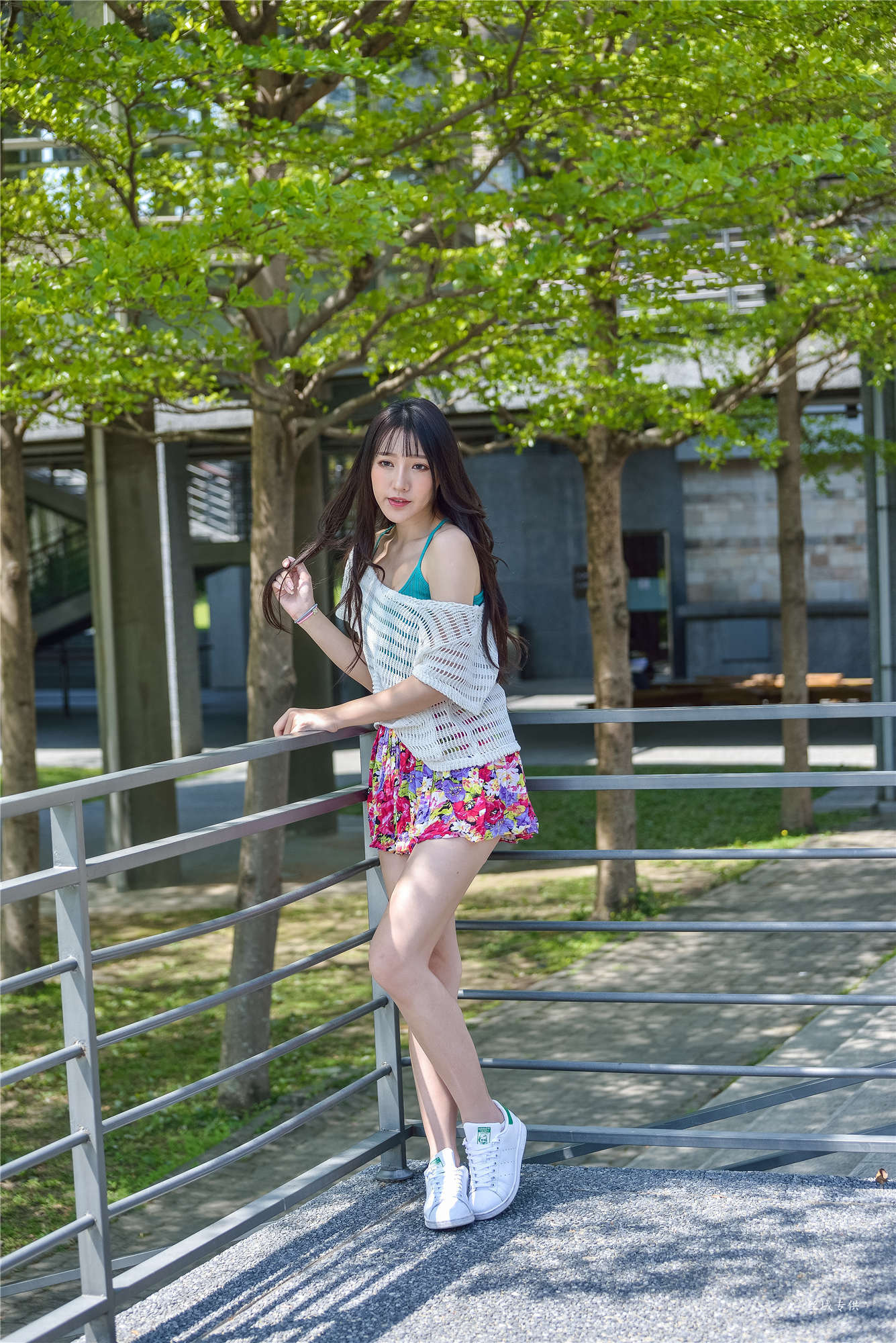 [台湾正妹] 比比 國美.時裝 清新外拍_第5张