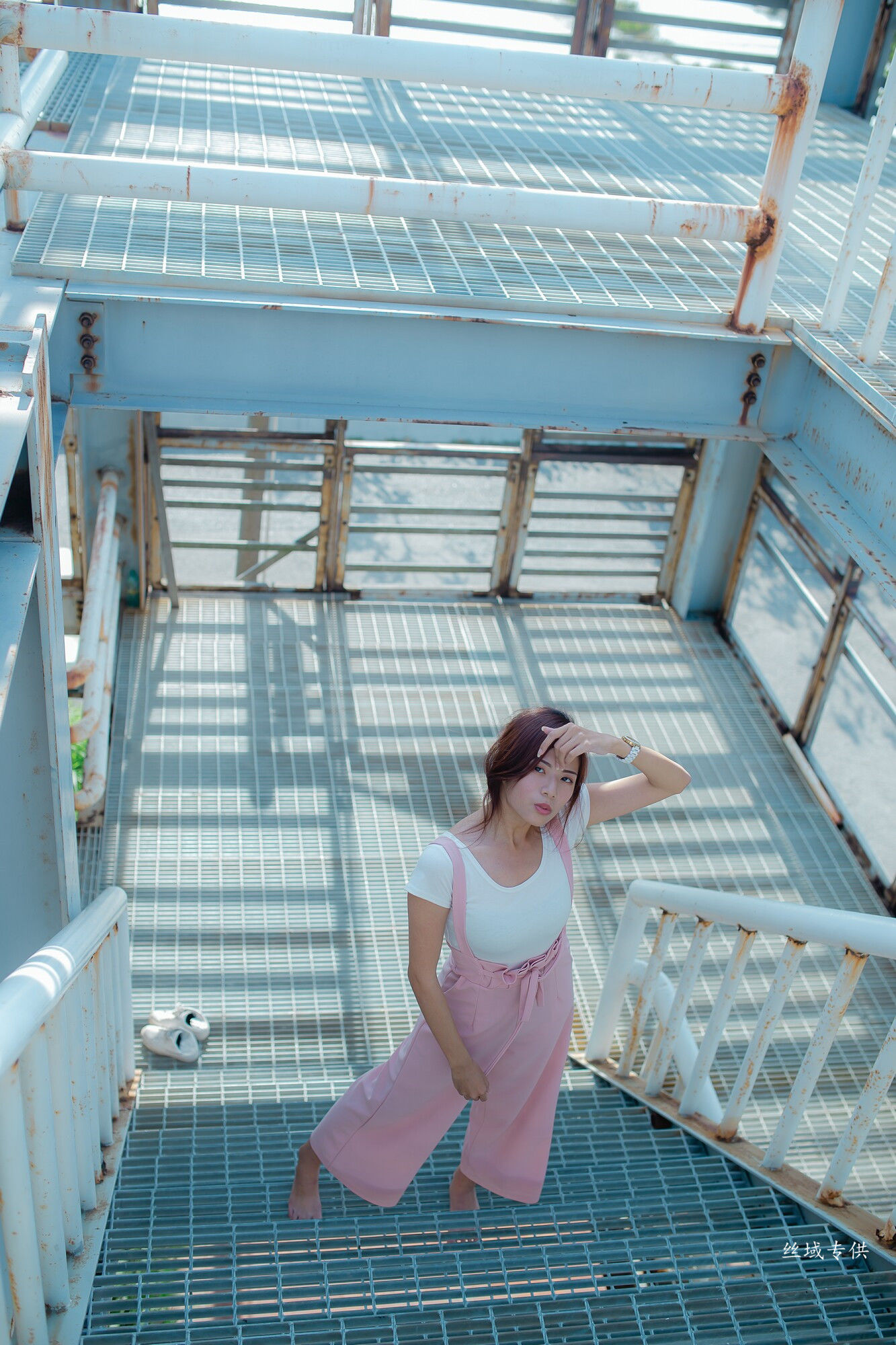 [台湾正妹] 方唯真 制服_第3张