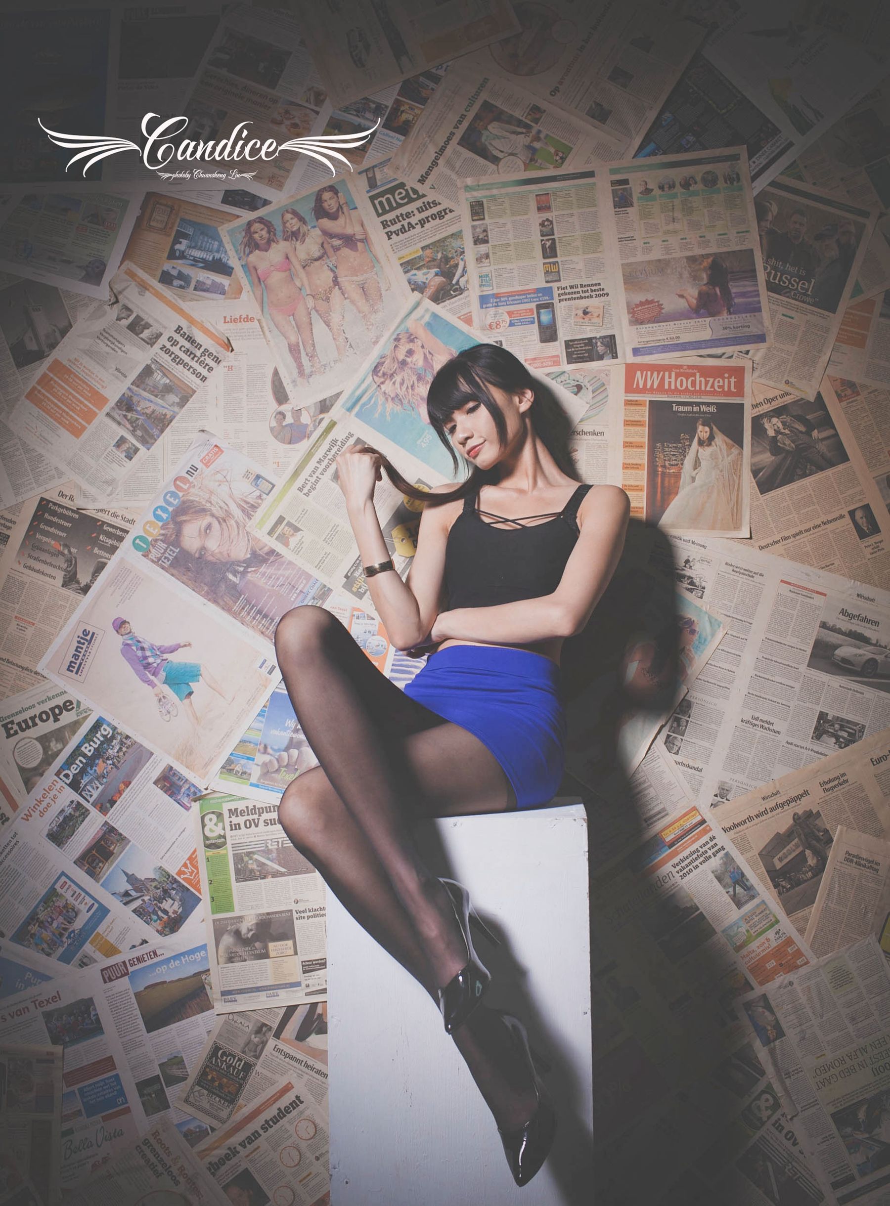 [台湾女神]  蔡译心Candice - 黑丝+蓝色包臀裙美腿写真_第4张