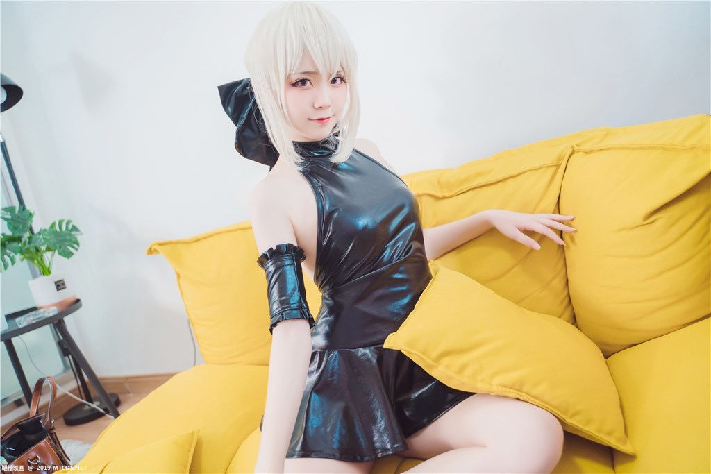 [喵糖映画] VOL.026 黑胶衣_第4张