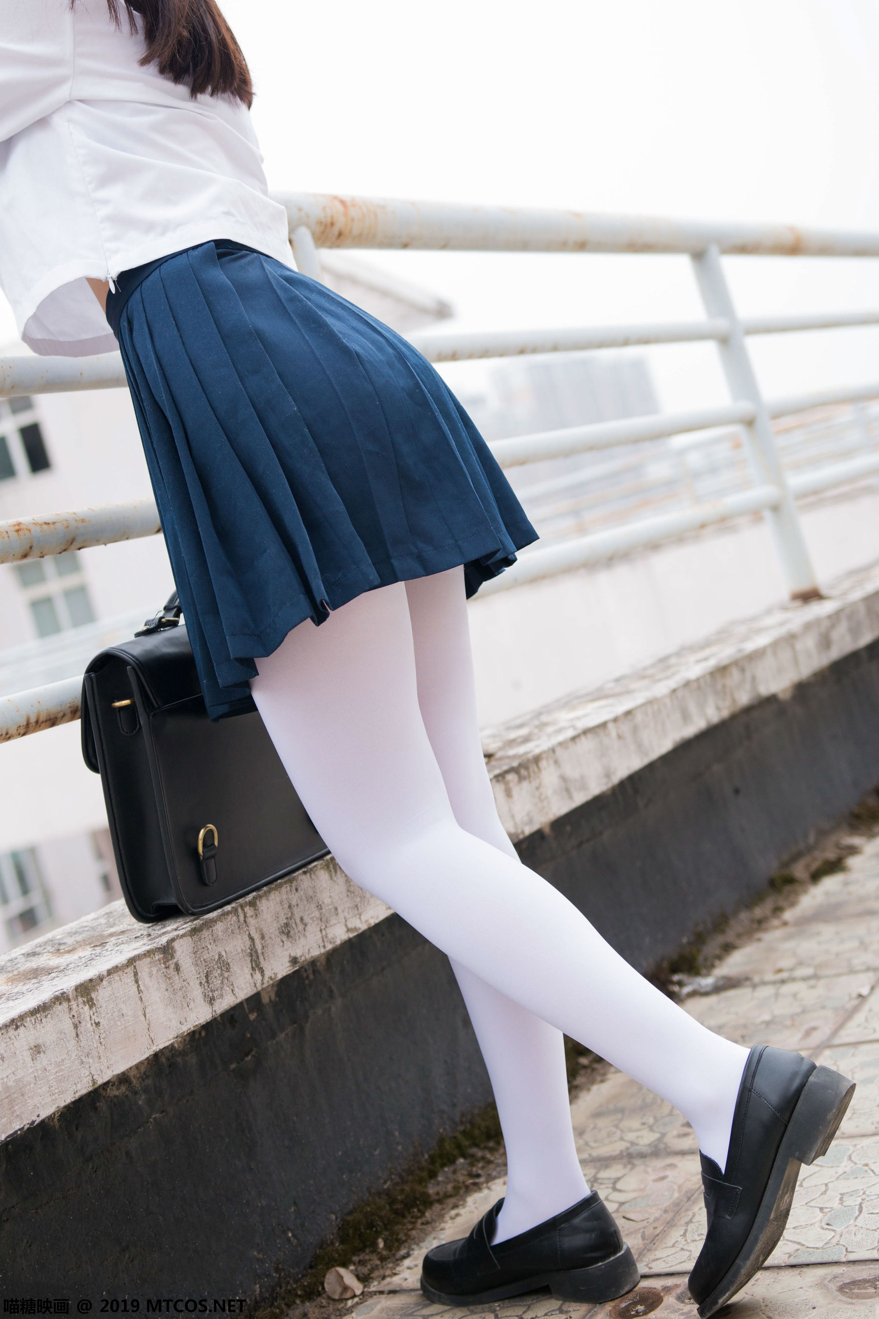 [喵糖映画] VOL.067 半度度度喵 - 喵喵的白丝水手服_第3张