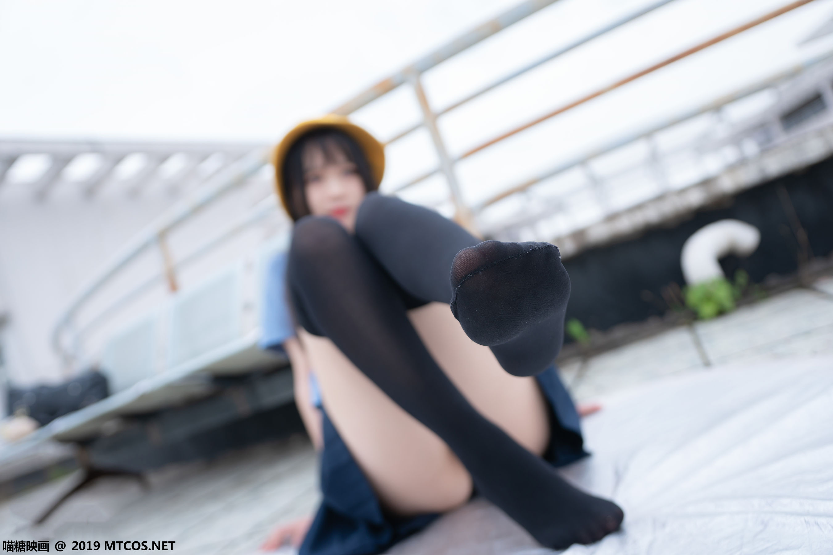 [喵糖映画] VOL.070  半度度度喵 - 小黄帽女孩_第3张