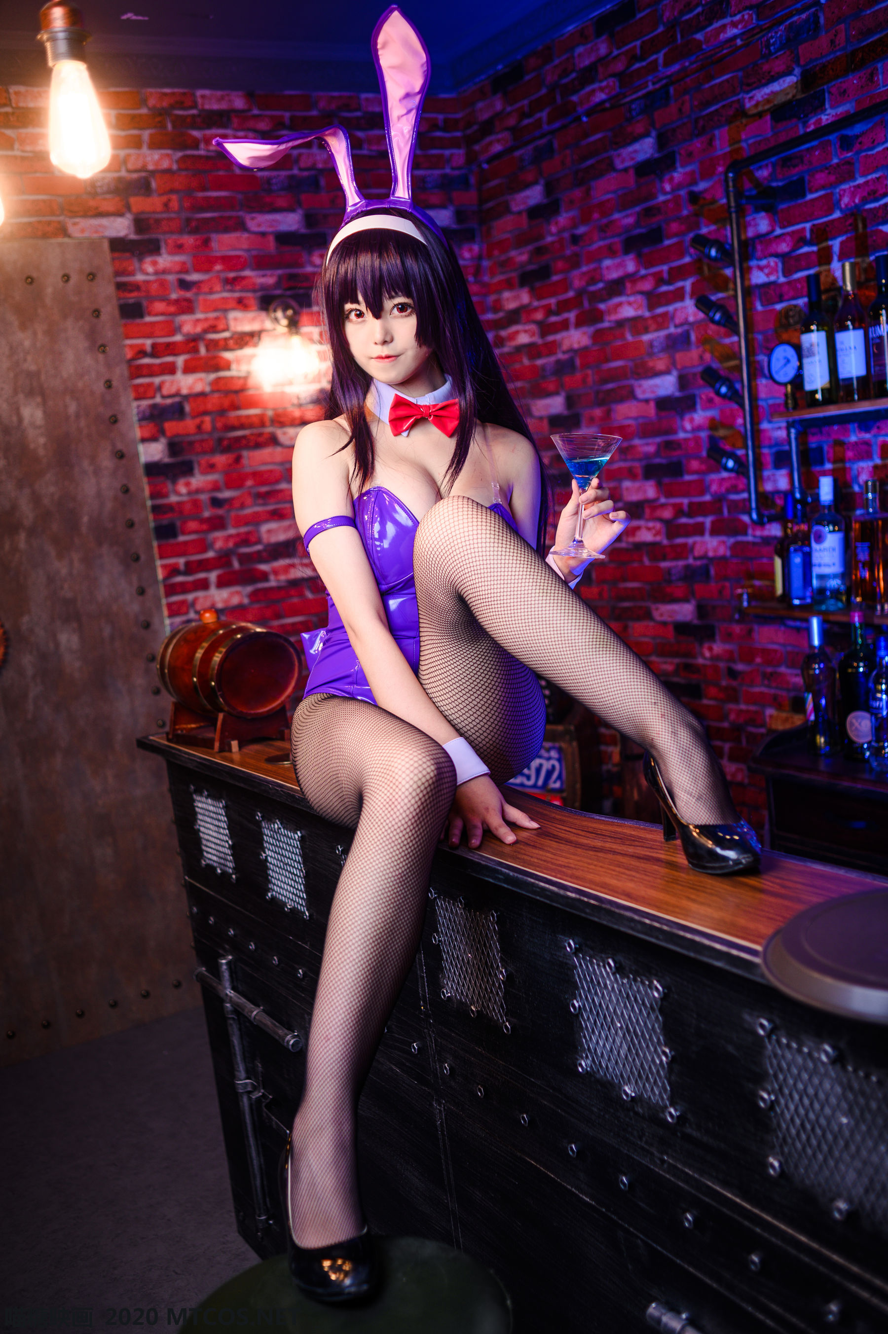 [喵糖映画] VOL.111 蜜汁猫裘  《诗羽兔女郎》 写真集_第1张