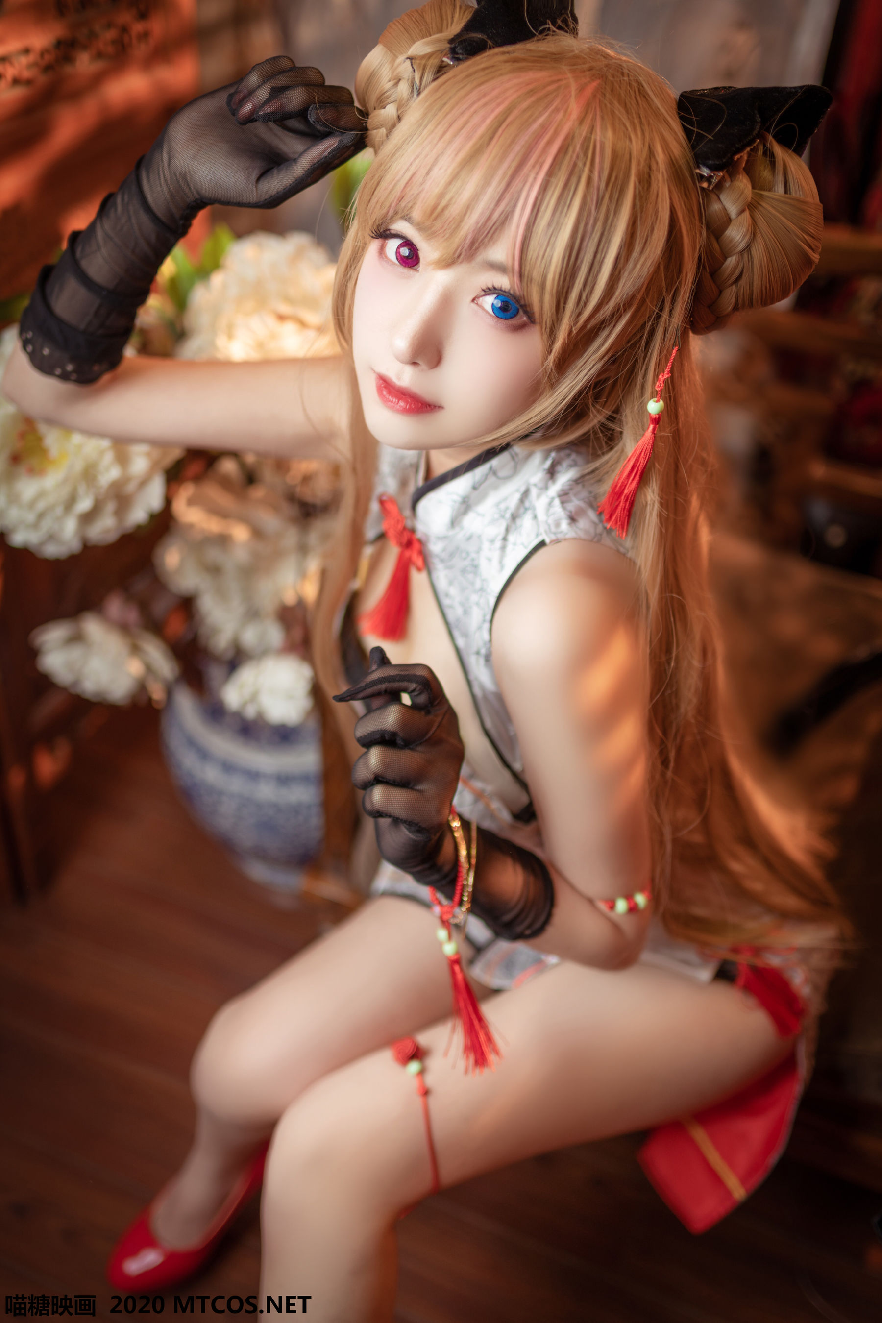 [喵糖映画] HML.011 小鹿鹿 蜂糖花旗袍_第2张