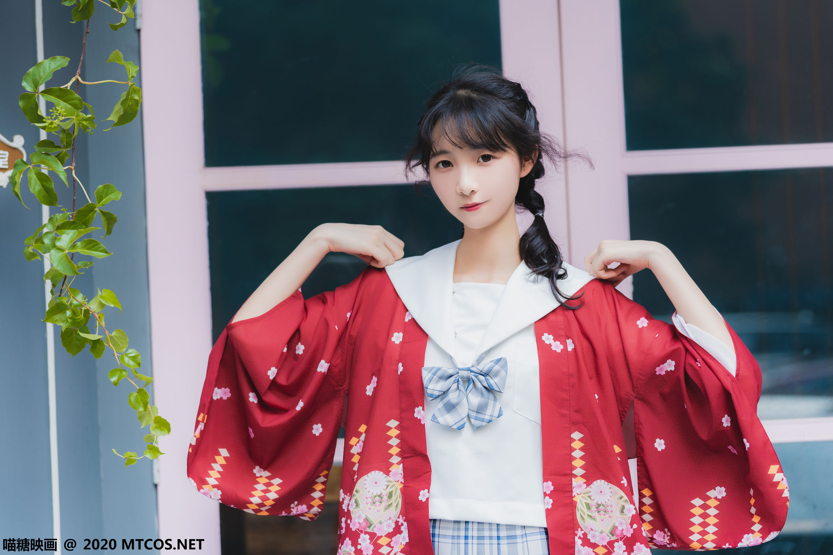 [喵糖映画]  JKL.018 西呱呀呀呀 户外JK制服_第2张