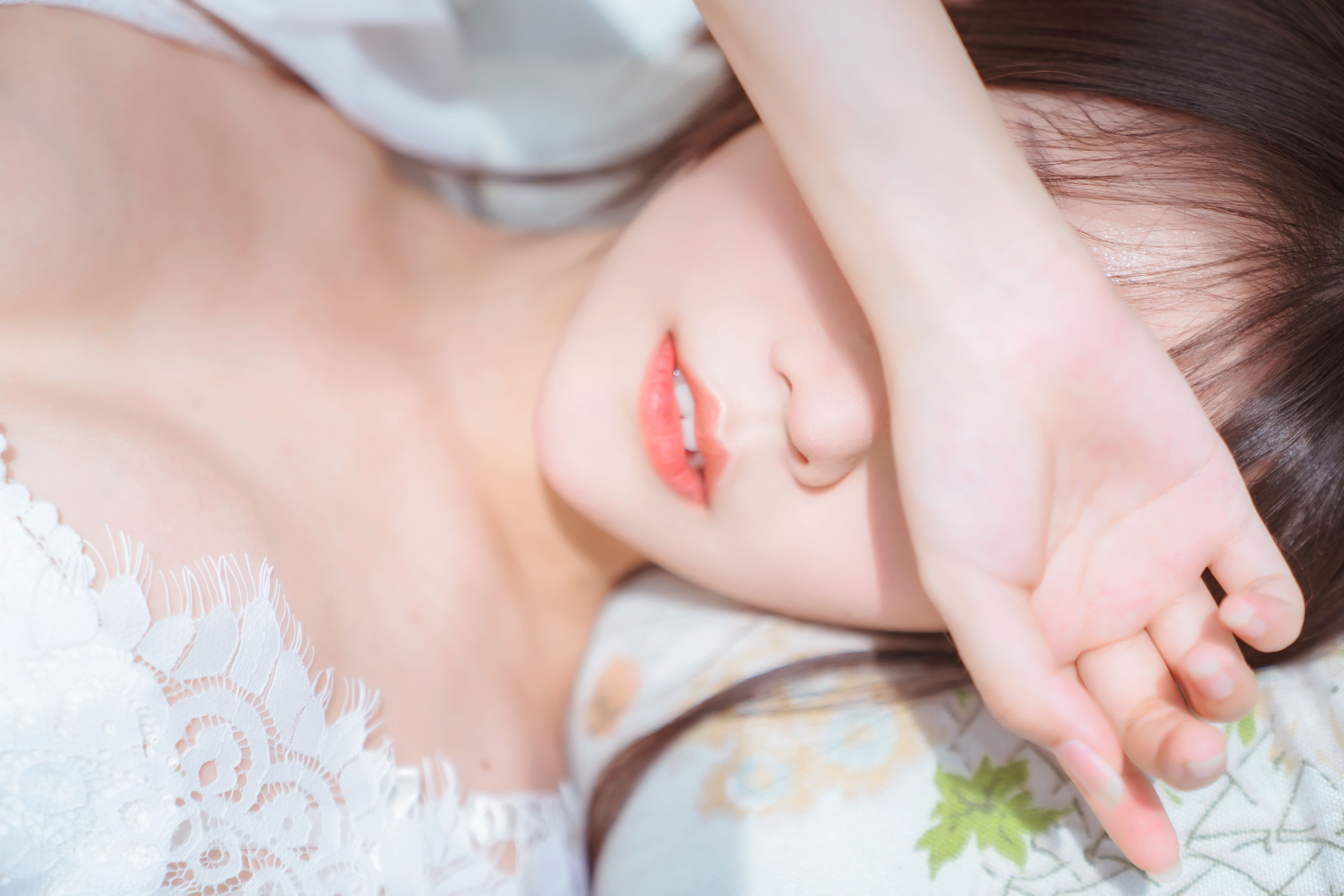 [喵糖映画] VOL.197 香草喵露露 白裙轻纱_第1张