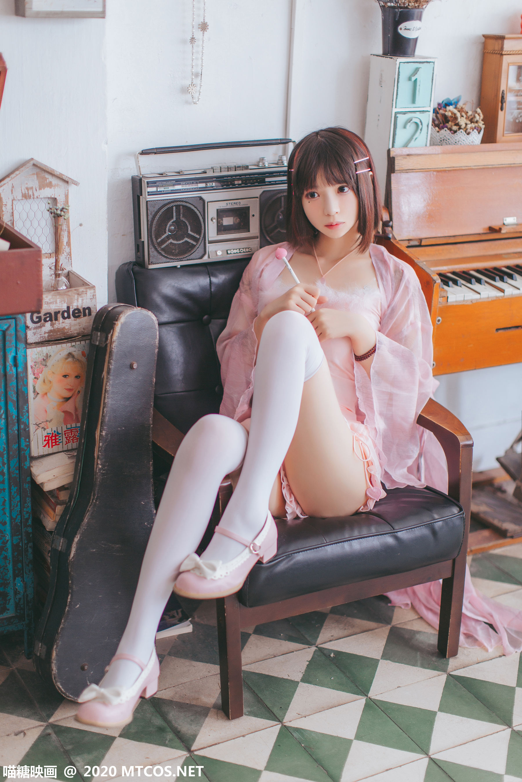 [喵糖映画] VOL.250 疯猫ss 粉色披纱_第4张