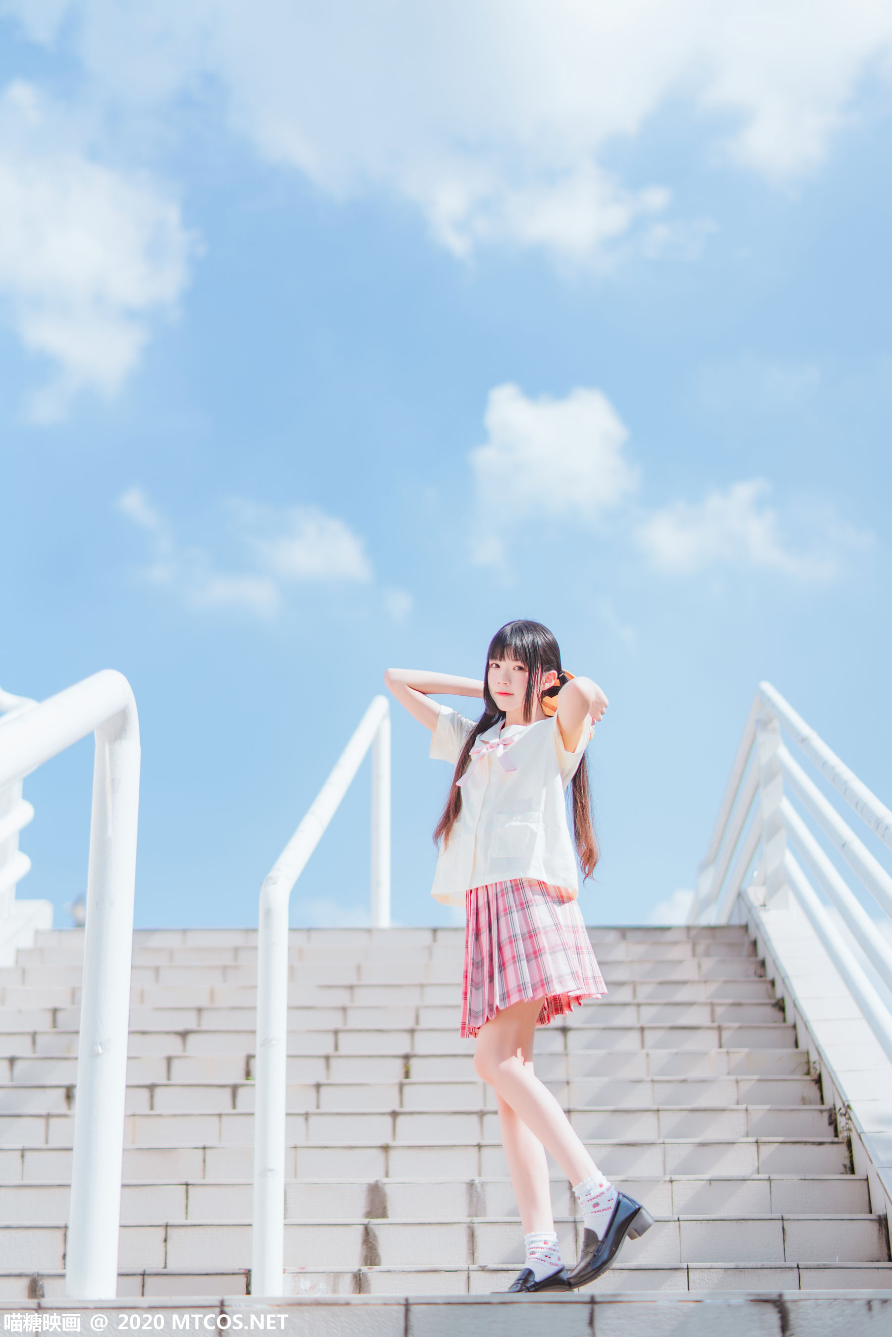 [喵糖映画] VOL.256 桜桃喵 户外小黄帽_第2张