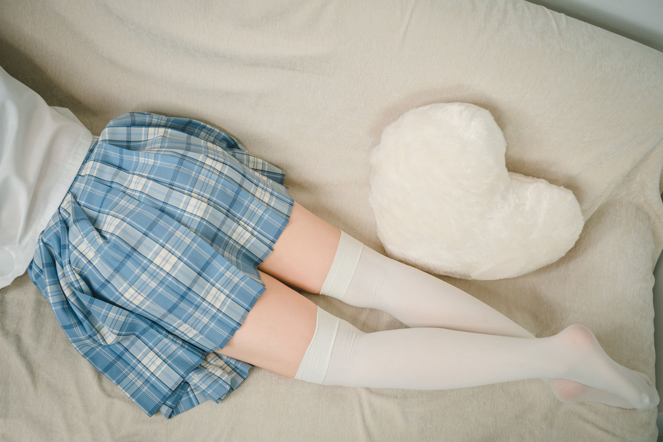 [喵糖映画] VOL.262    宅家妹妹_第3张