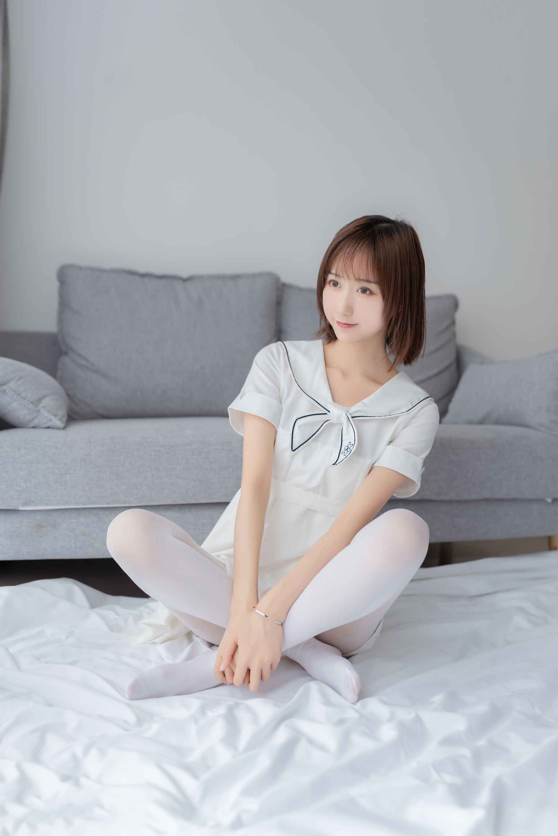 [喵糖映画] VOL.271 木绵绵 纯色白裙_第2张