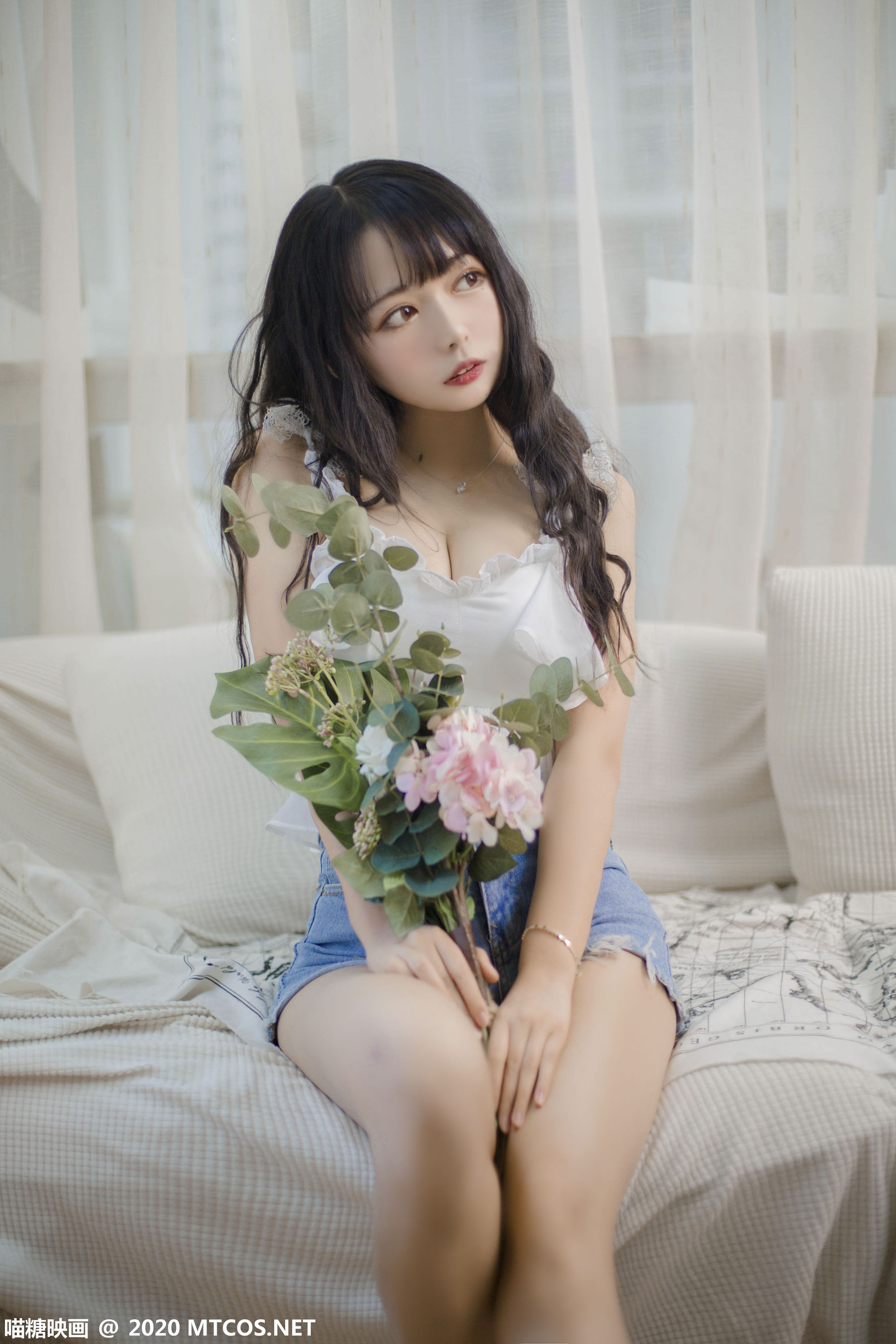 [喵糖映画] VOL.288 黑猫猫OvO 客厅少女_第2张