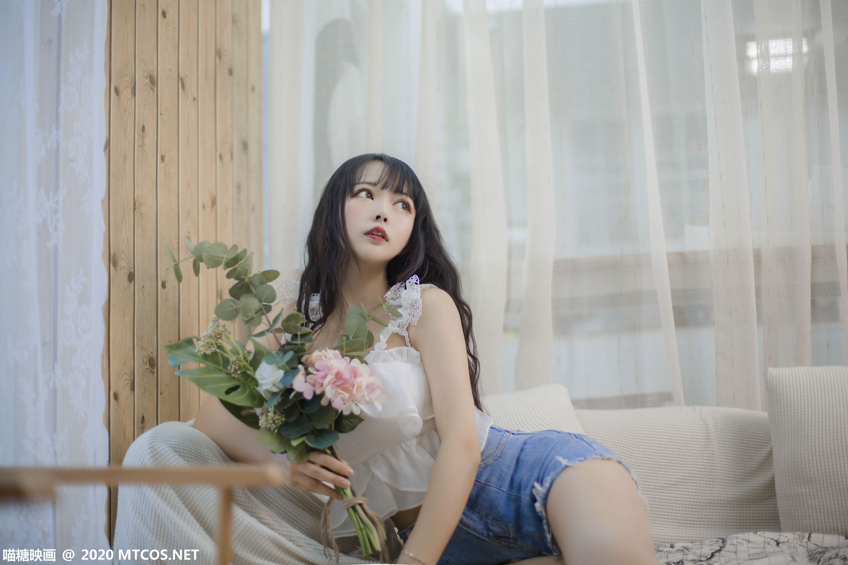 [喵糖映画] VOL.288 黑猫猫OvO 客厅少女_第3张