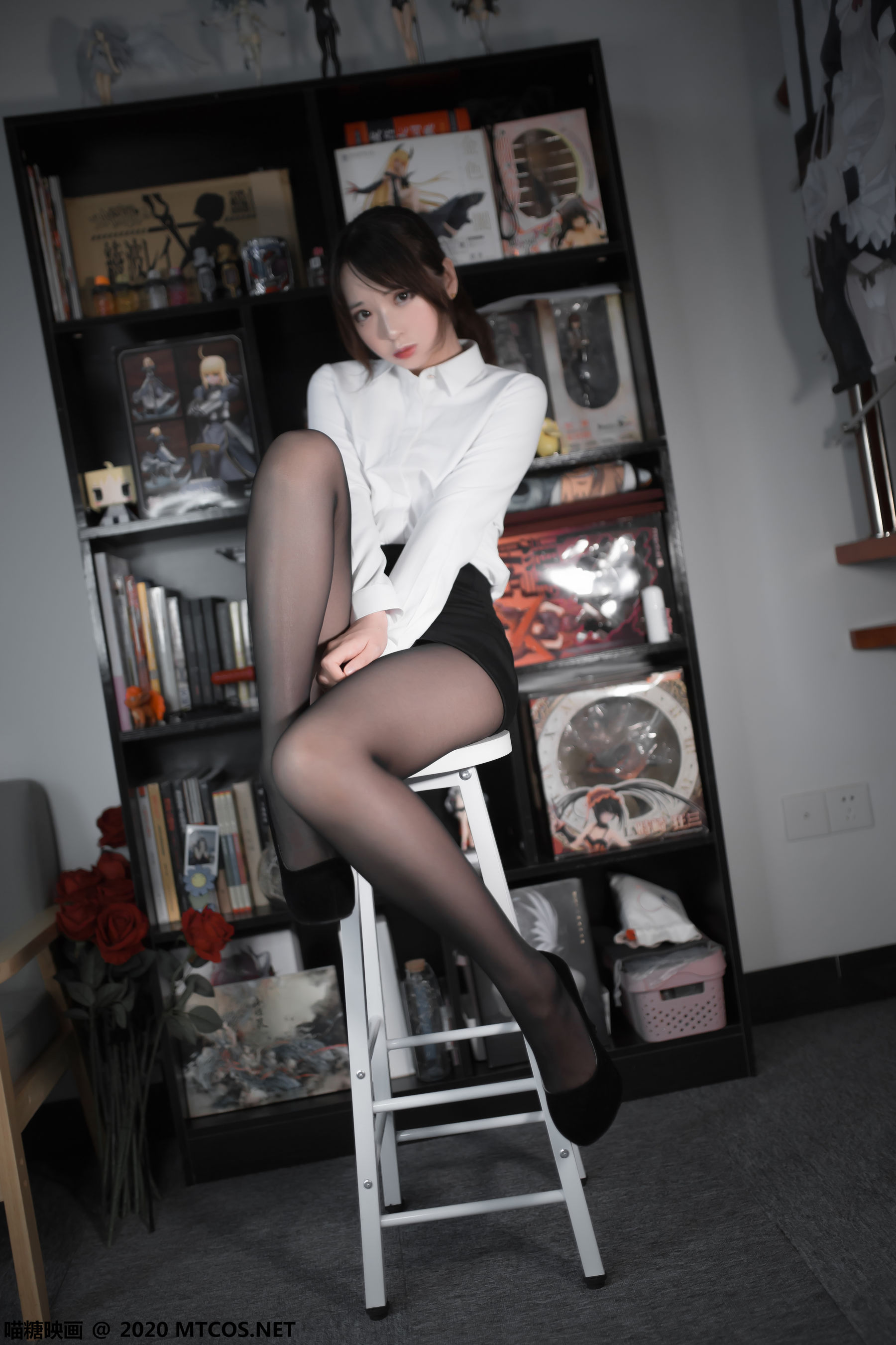 [喵糖映画] VOL.313 疯猫ss 职业OL_第2张