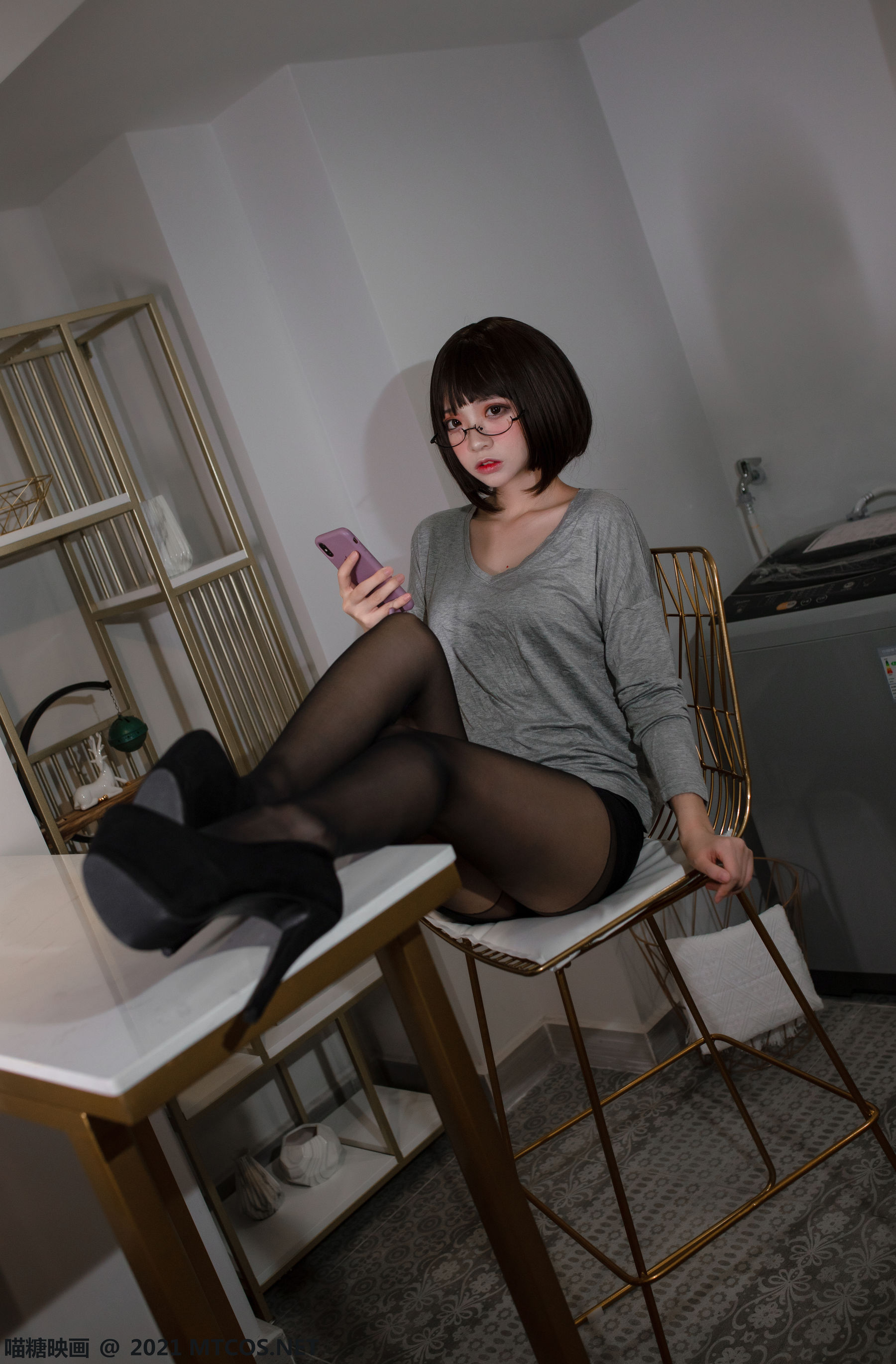 [喵糖映画] VOL.378  疯猫ss 居家OL_第3张