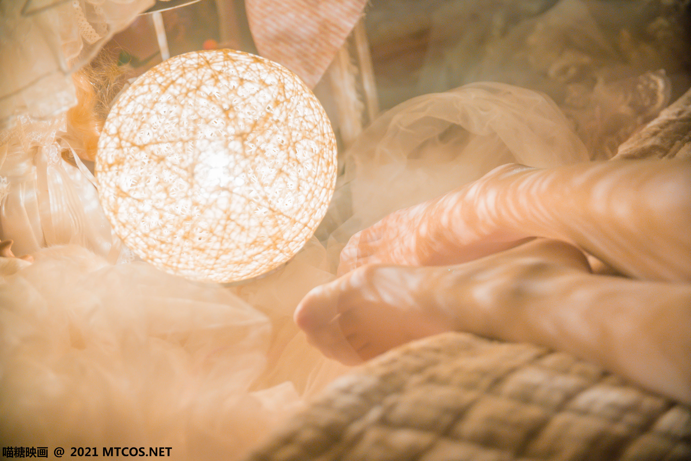 [喵糖映画] VOL.384 桜桃喵 冬眠兔_第1张