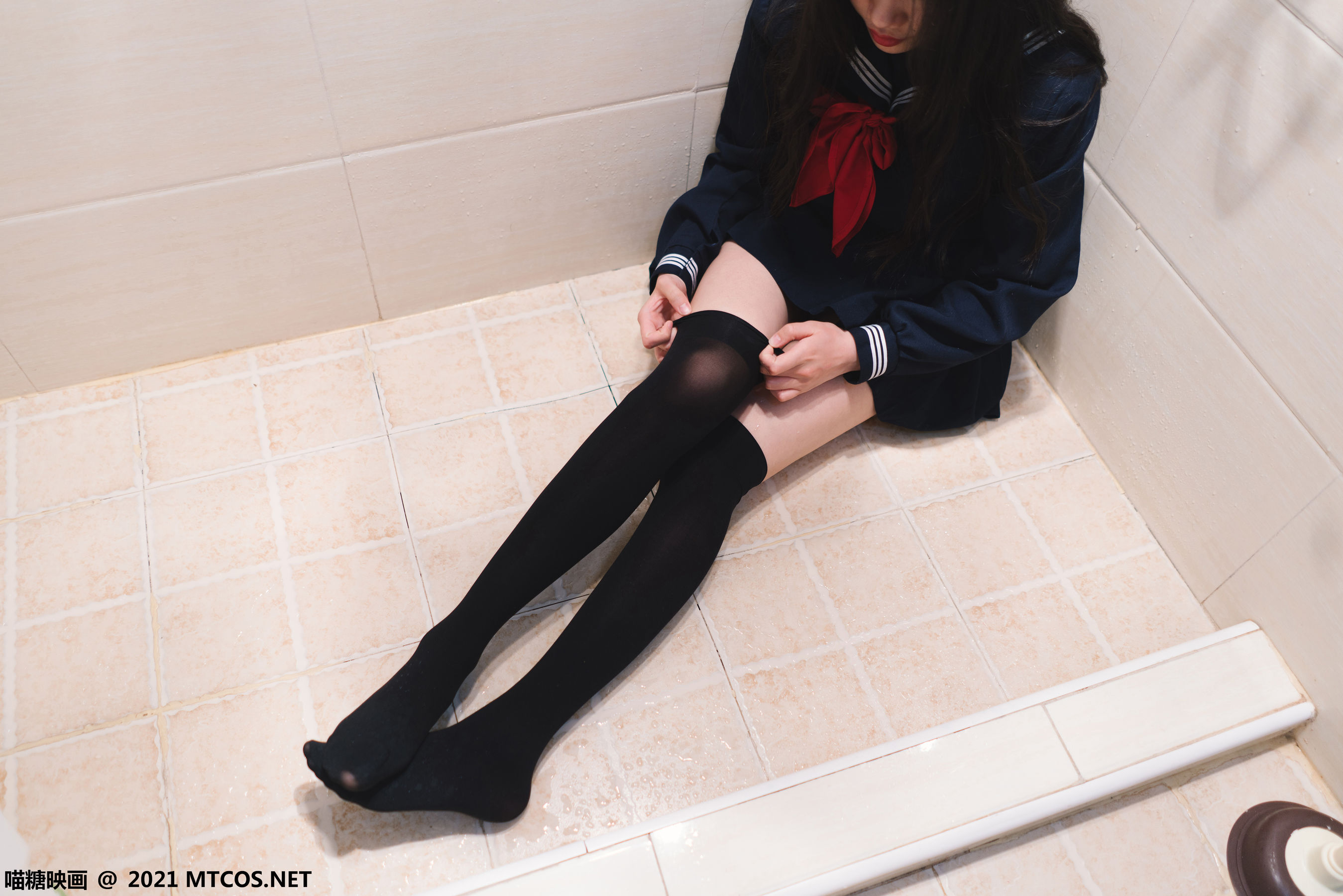 [喵糖映画] VOL.410 浴室JK_第3张