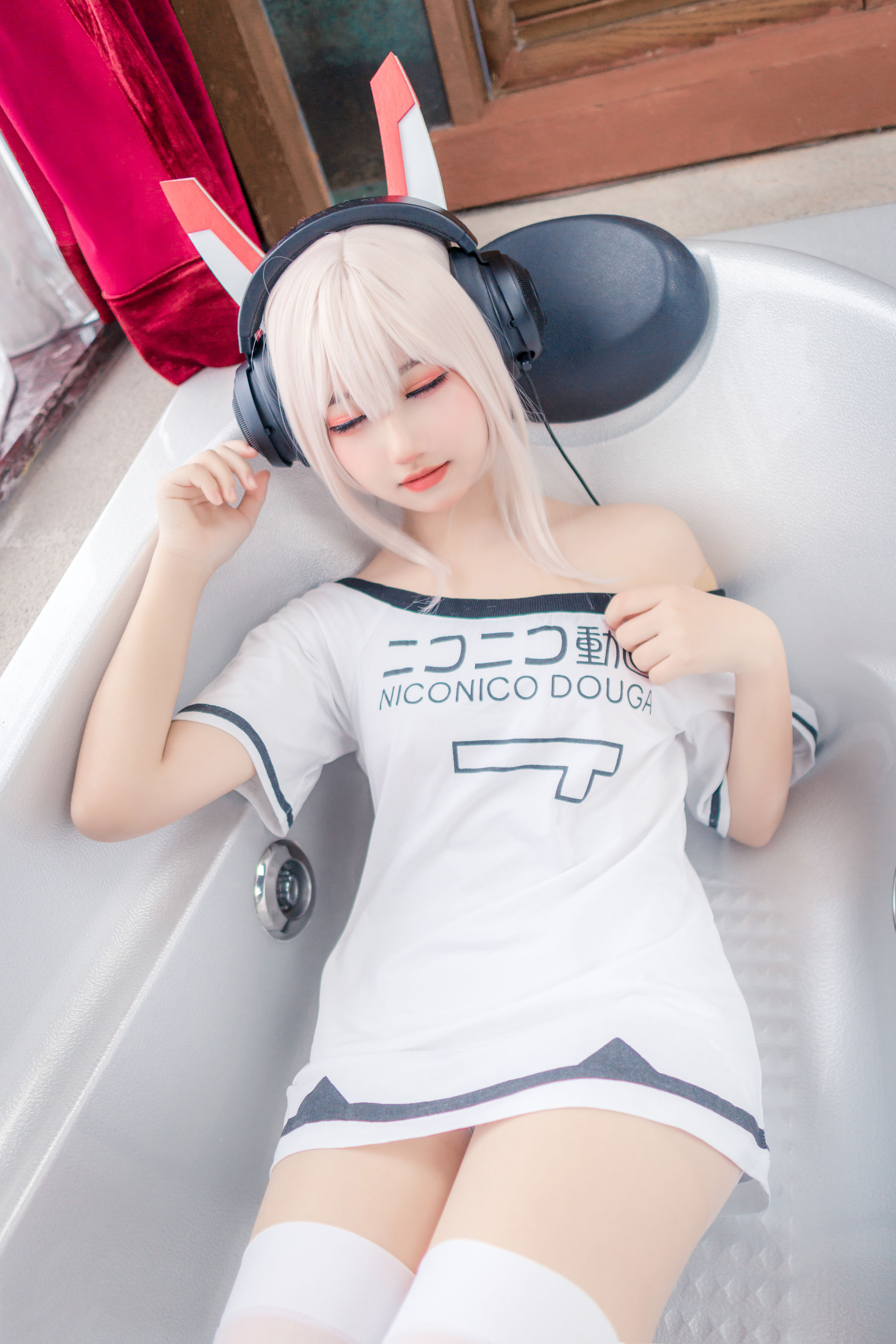 [喵糖映画] VOL.447 凌波酱 写真套图_第1张