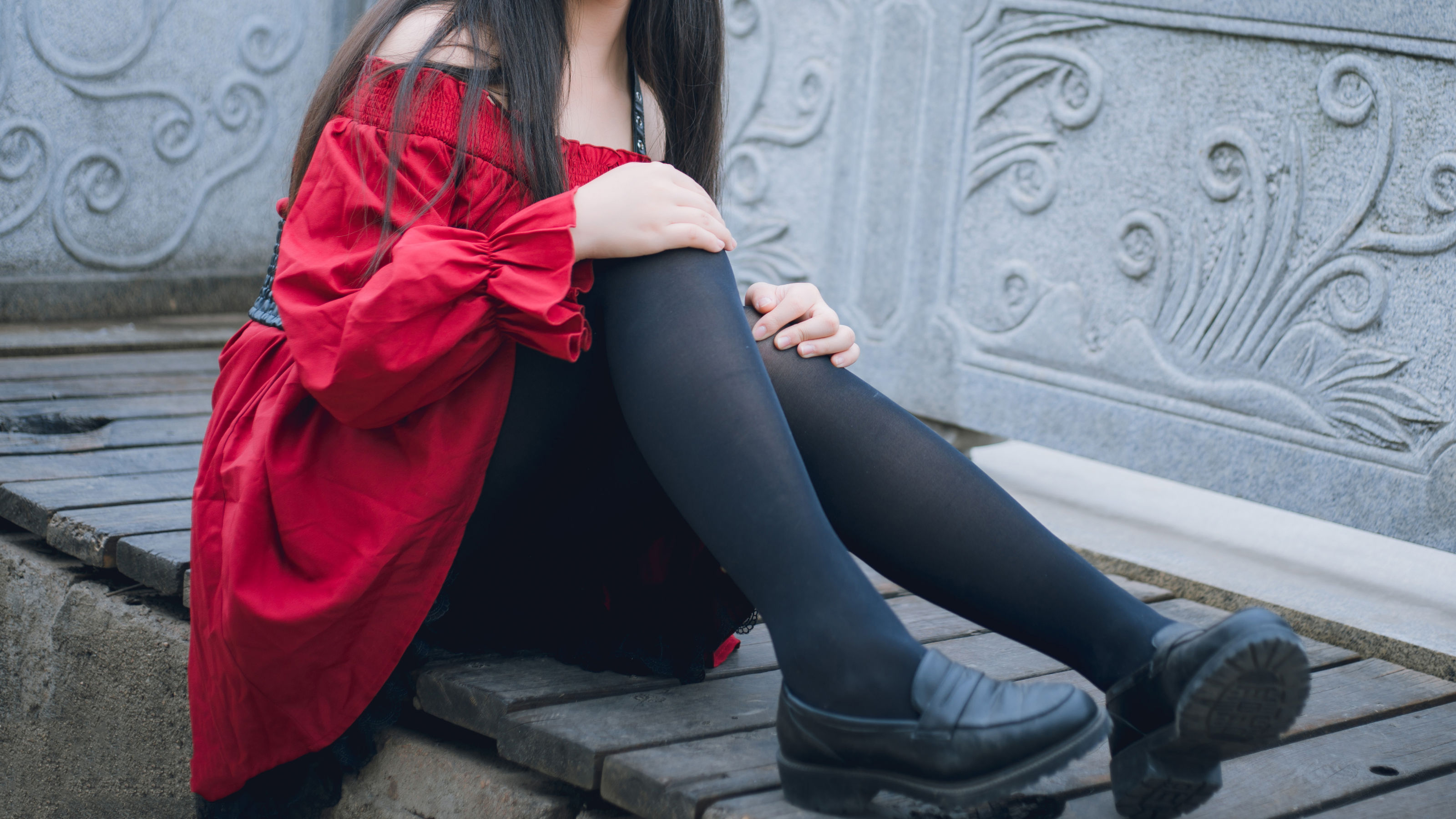 [喵糖映画] VOL.453 lovely呆玄 - 红与黑 写真套图_第5张