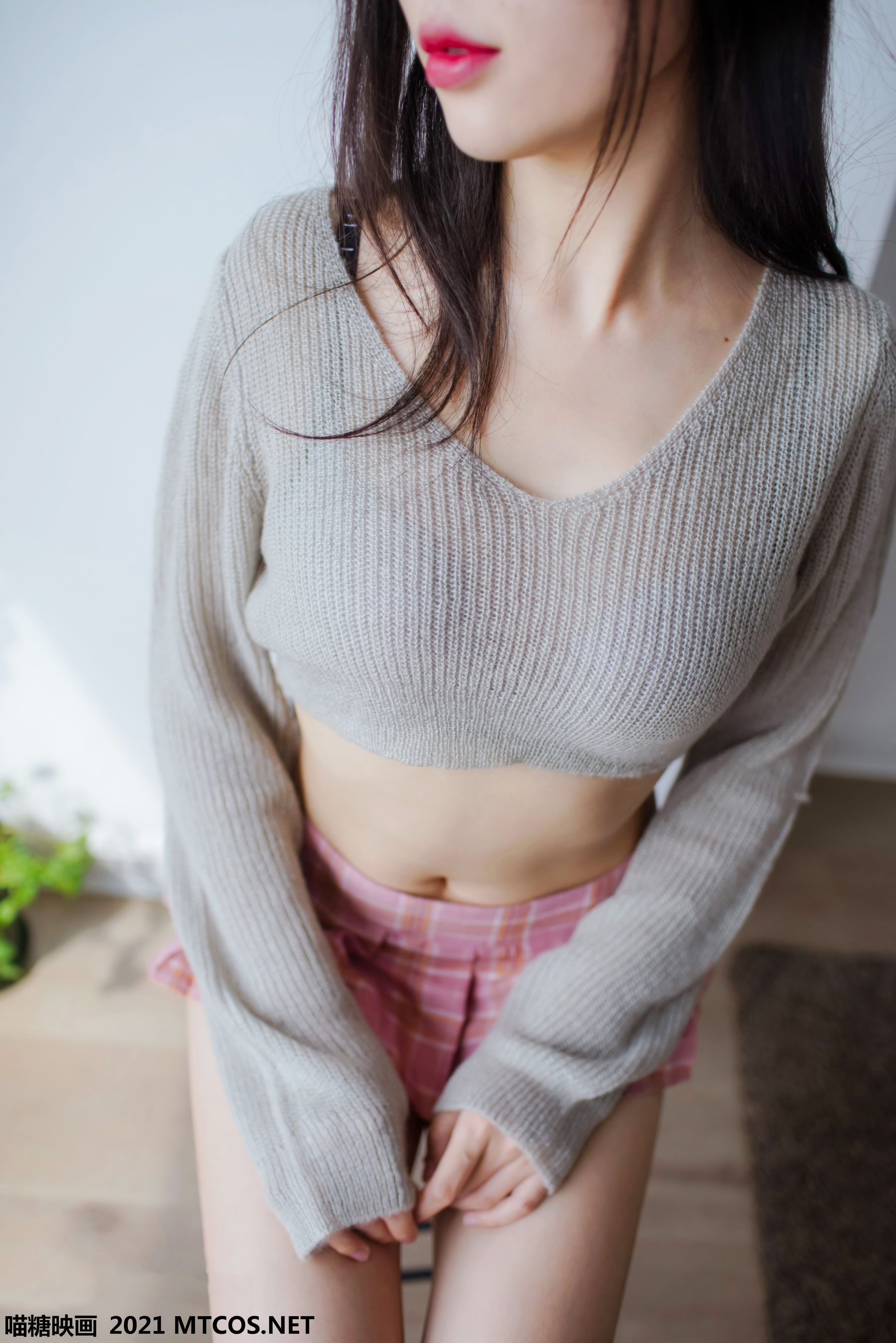 [喵糖映画] VOL.456  小璐sake  栗子的毛衣_第1张