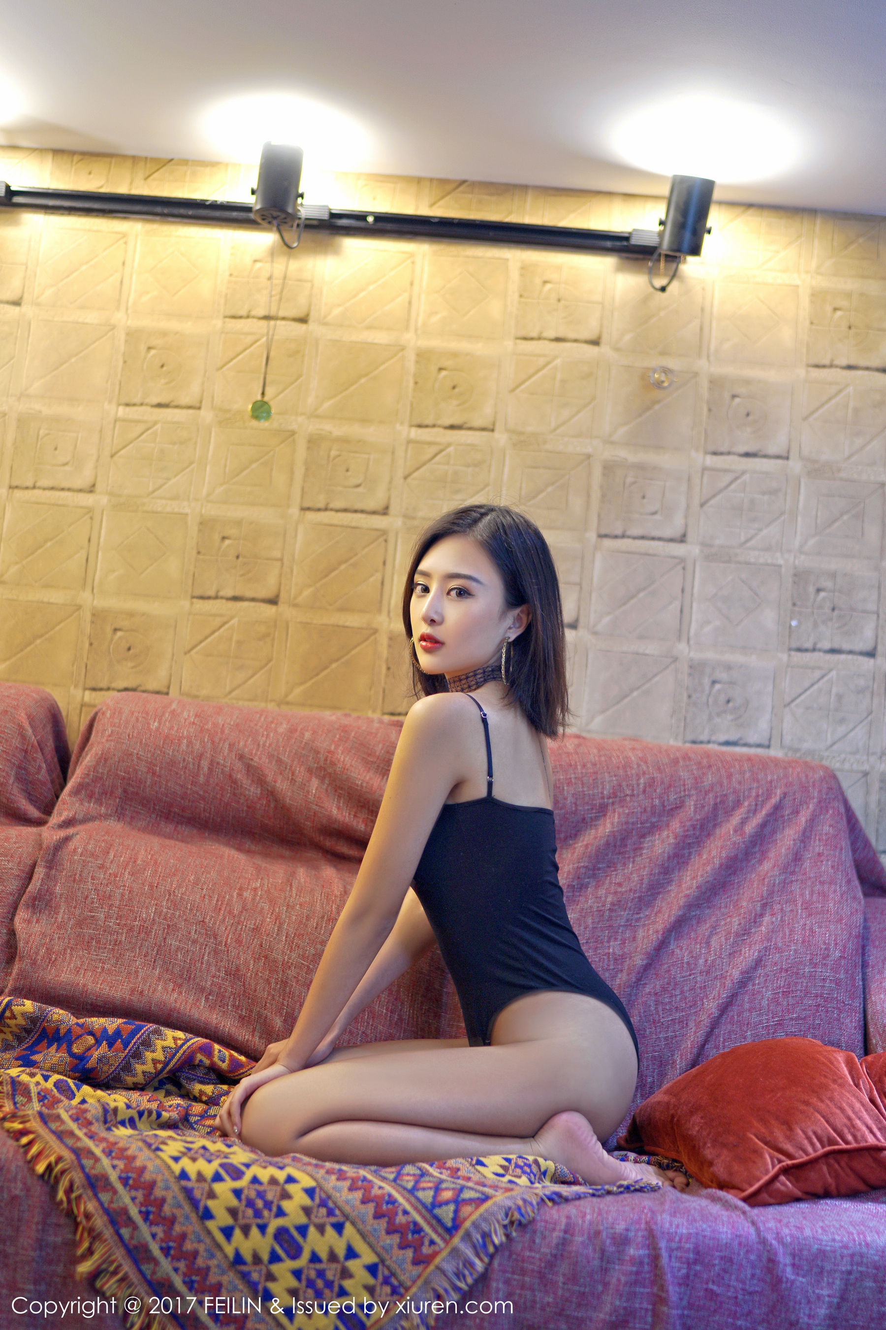 赵艺璇《精致五官+出色的马甲线》 [嗲囡囡FEILIN] VOL.087_第3张