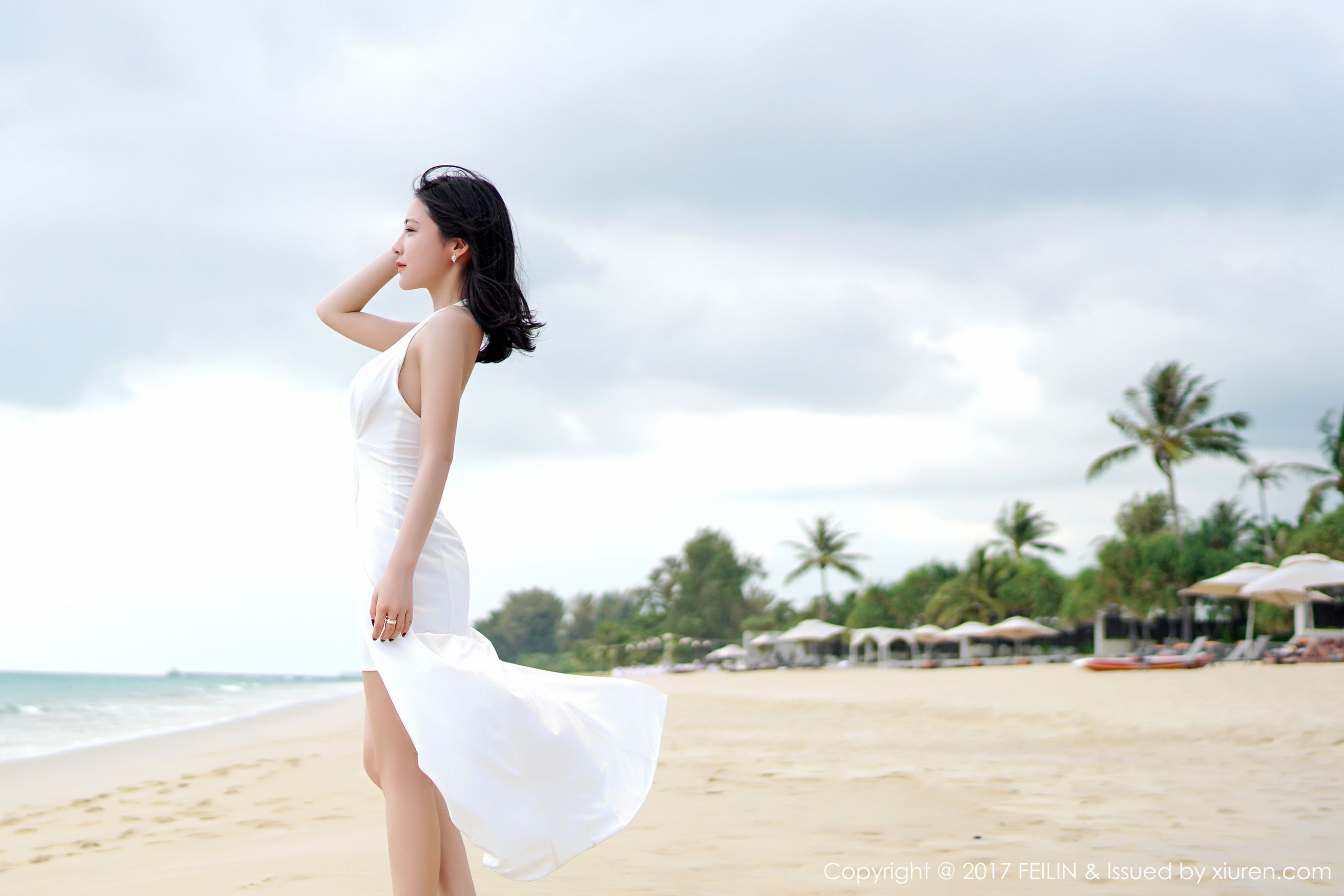 施忆佳KITTY《2套比基尼+长裙》 [嗲囡囡FEILIN] VOL.092_第1张