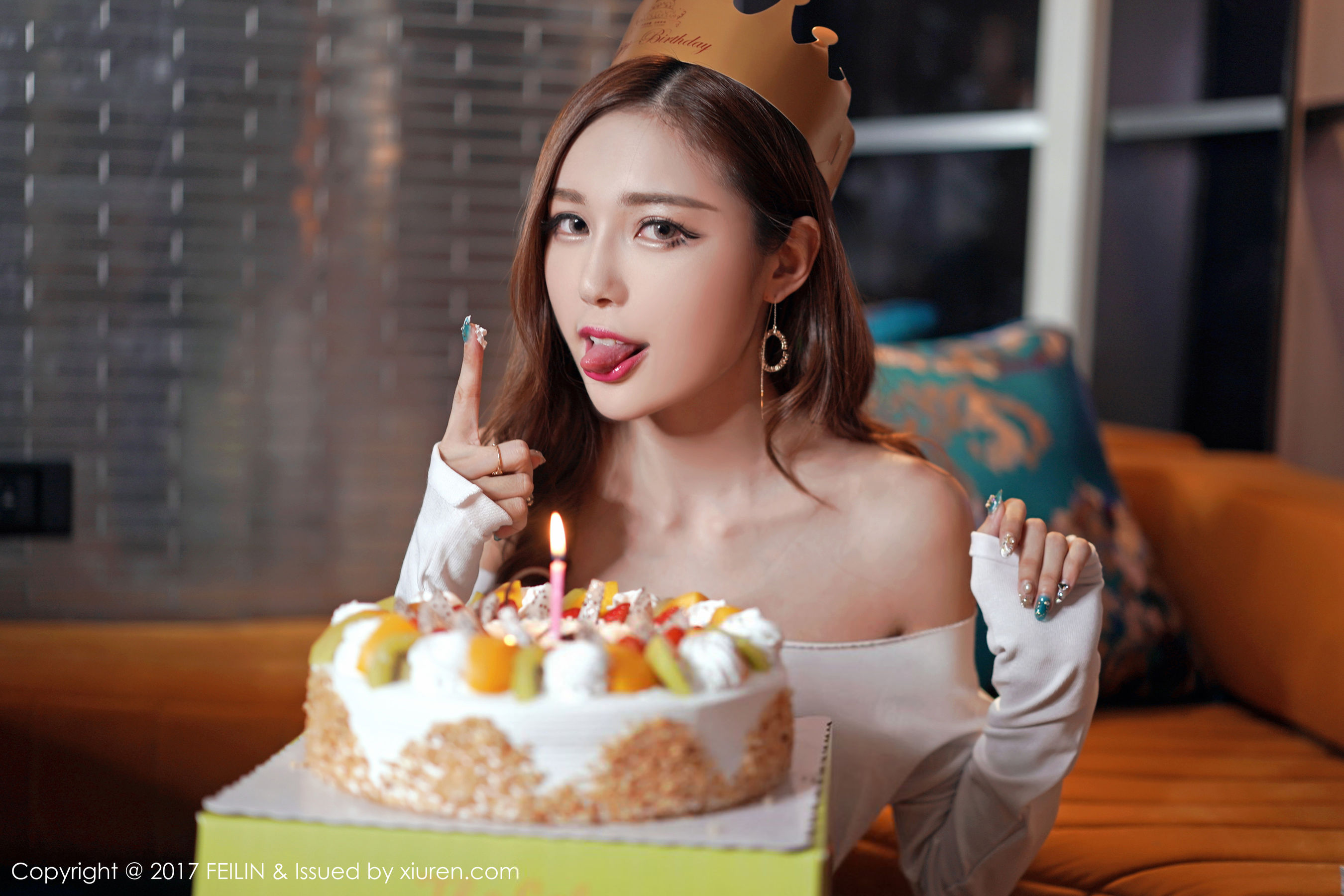 梦小楠小夜猫《性感网袜与诱惑浴室奶油涂抹》 [嗲囡囡FEILIN] Vol.116_第5张