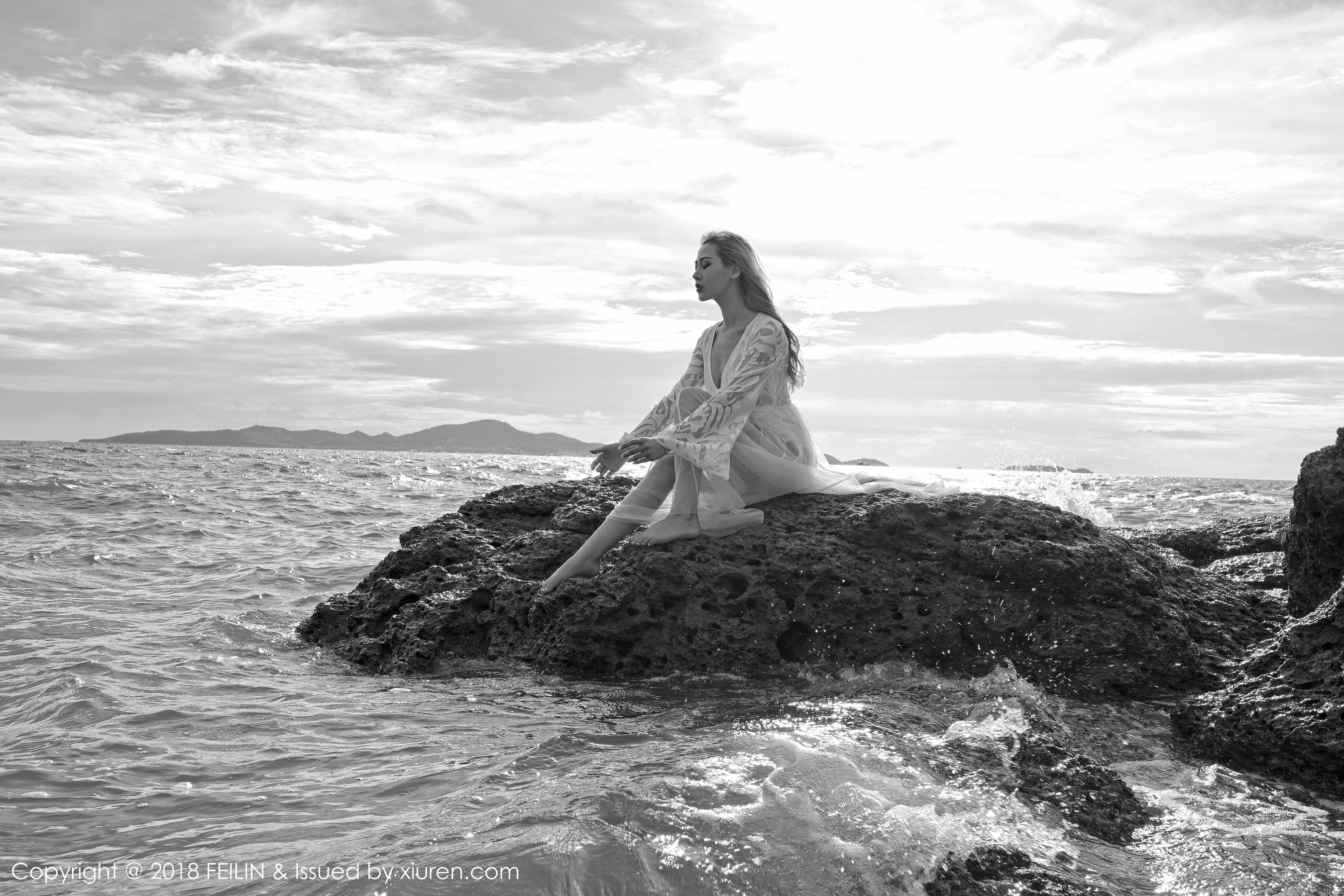 晗大大Via《比基尼湿身》 [嗲囡囡FEILIN] VOL.136_第3张