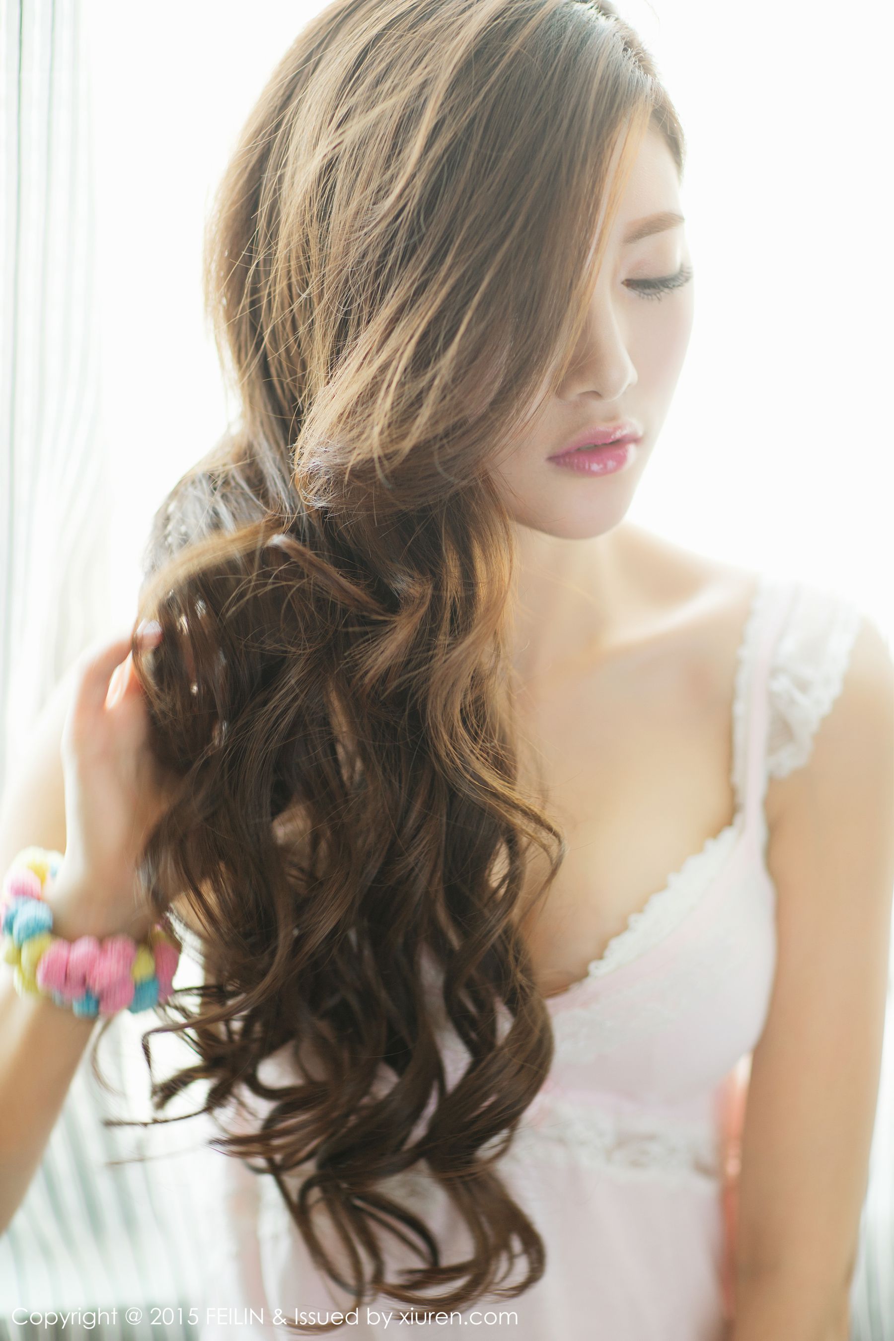 奶茶-Emily - 首刊模特 [嗲囡囡FEILIN] Vol.001_第4张