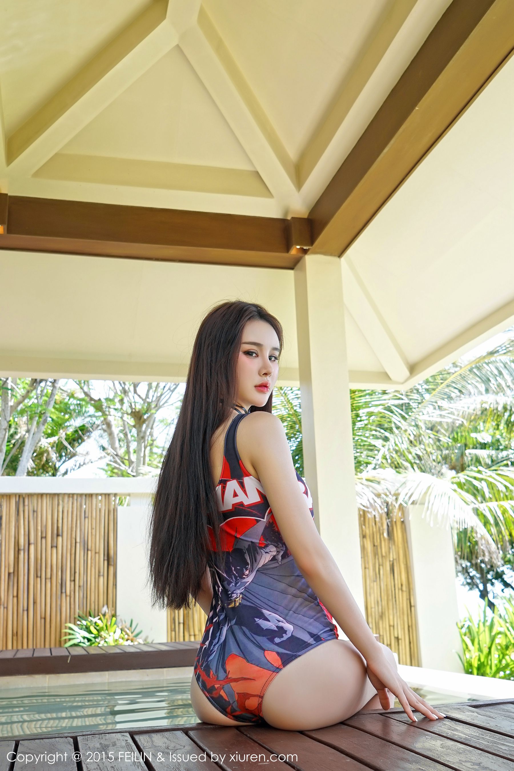 Cheryl青树 《薄荷岛旅拍》比基尼湿身 [嗲囡囡FEILIN] Vol.018_第4张