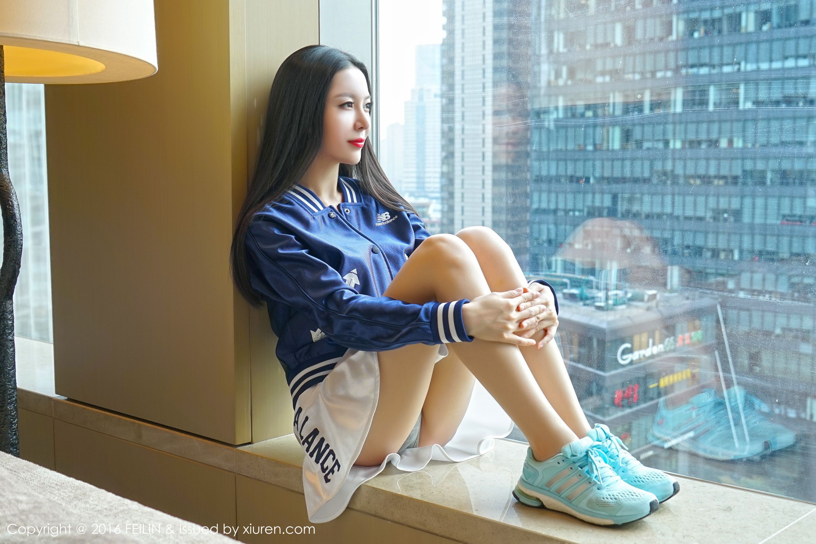 慕羽茜 - 4套私房内衣系列 [嗲囡囡FEILIN] Vol.023_第1张