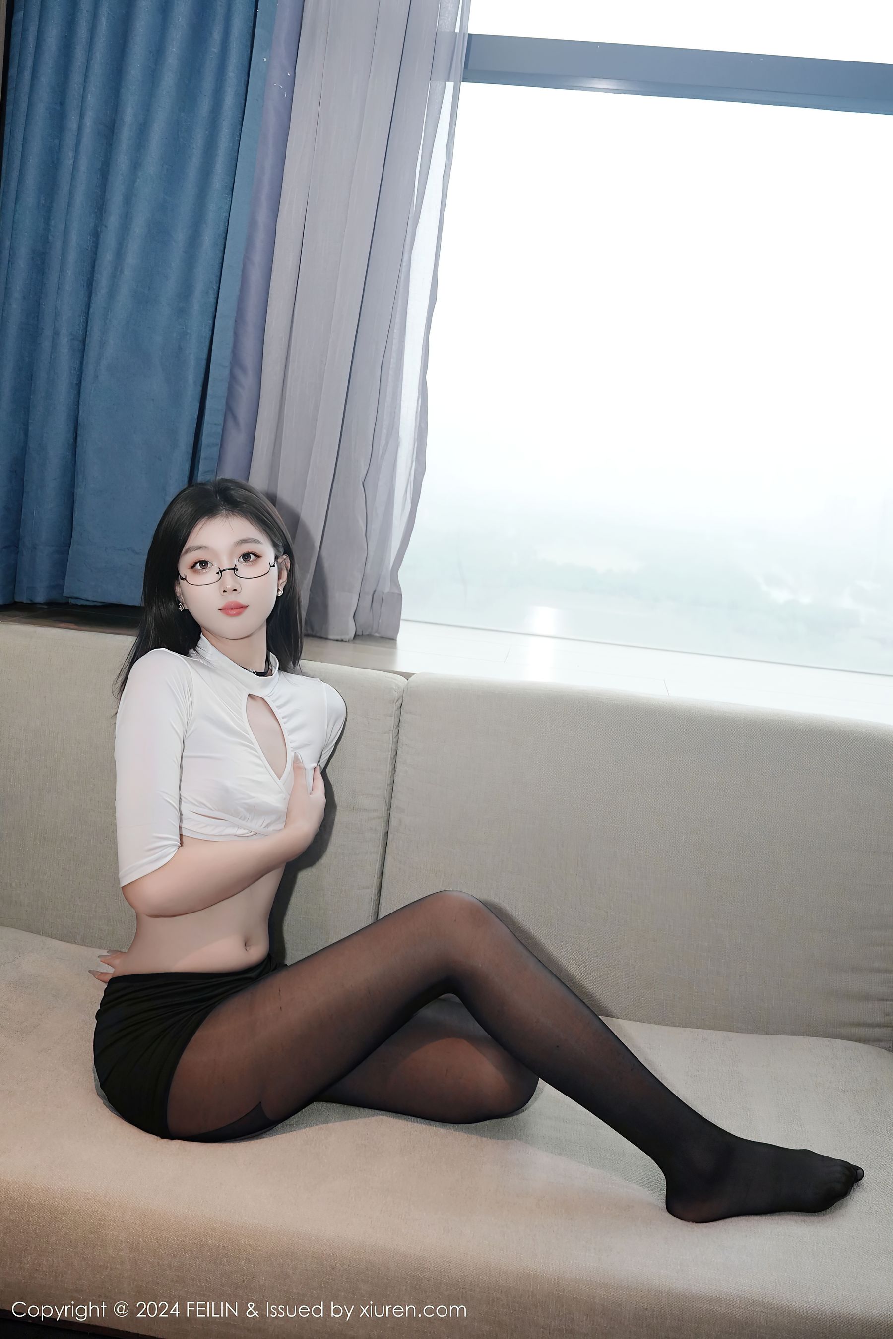 [FEILIN]嗲囡囡 2024.11.25 VOL.489 江念鱼_第2张